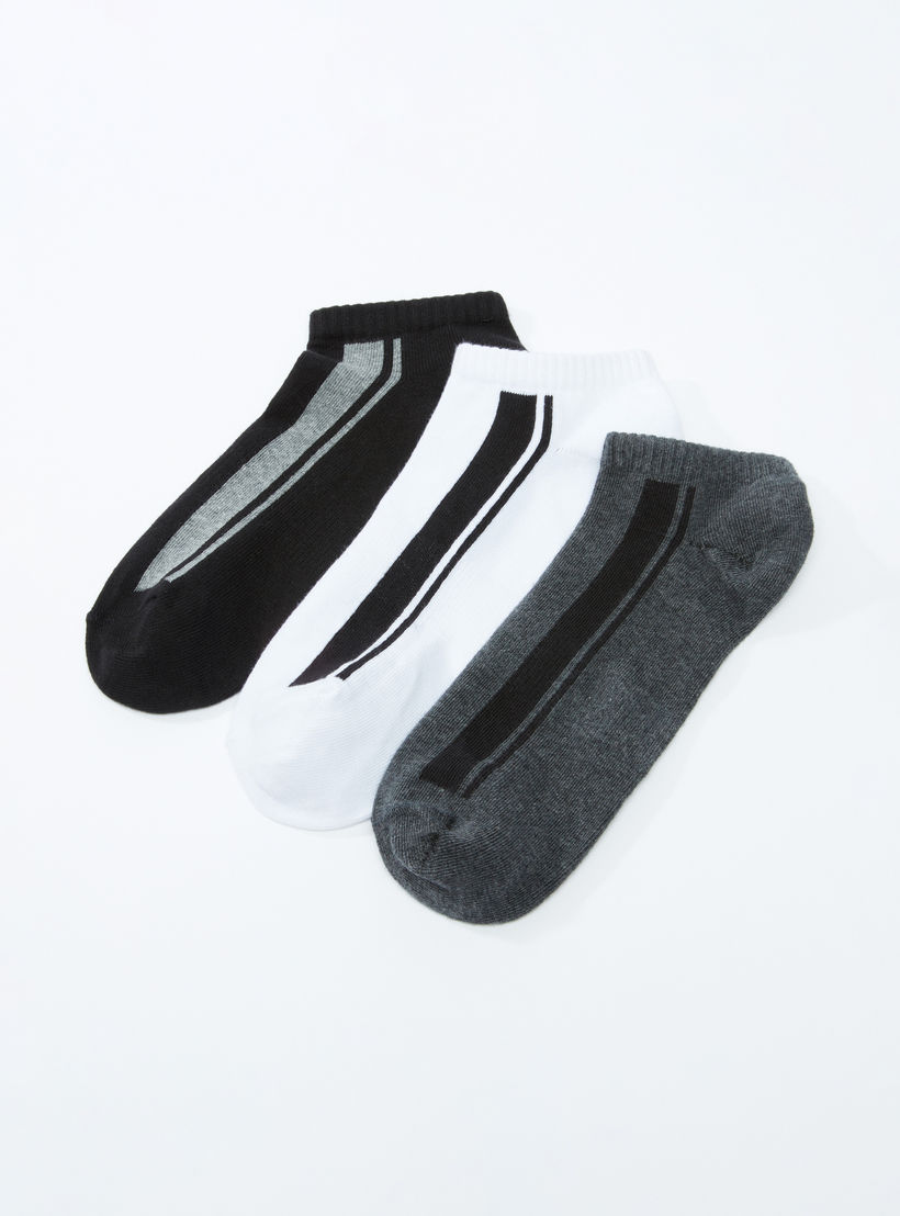 جوارب مخطّطة بطول الكاحل - طقم من 3-men-socks-image-2