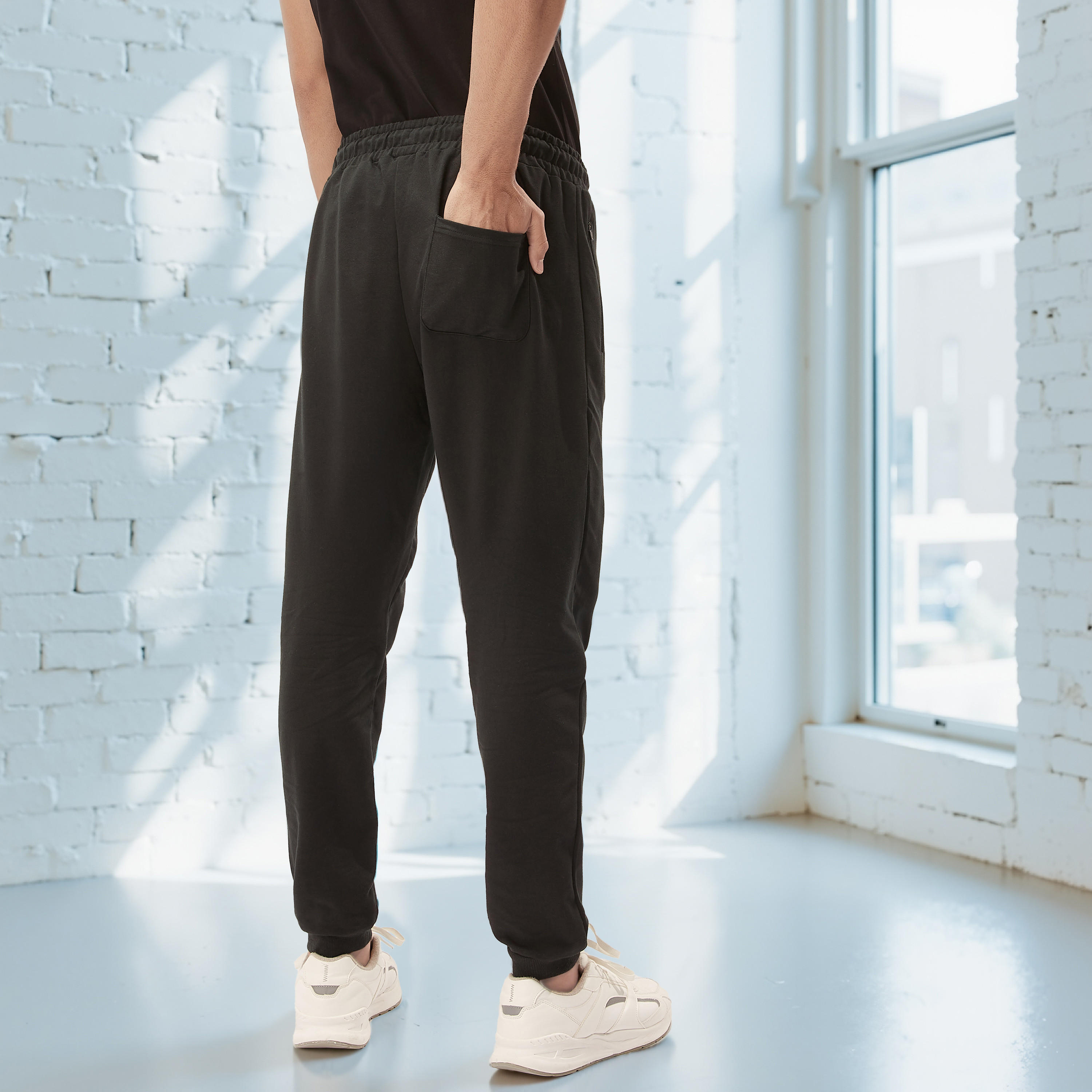 Jog Pants with Pocket Detail and Drawstring-men-clothing-sportswearandactivewear-bottoms-joggers-image-4