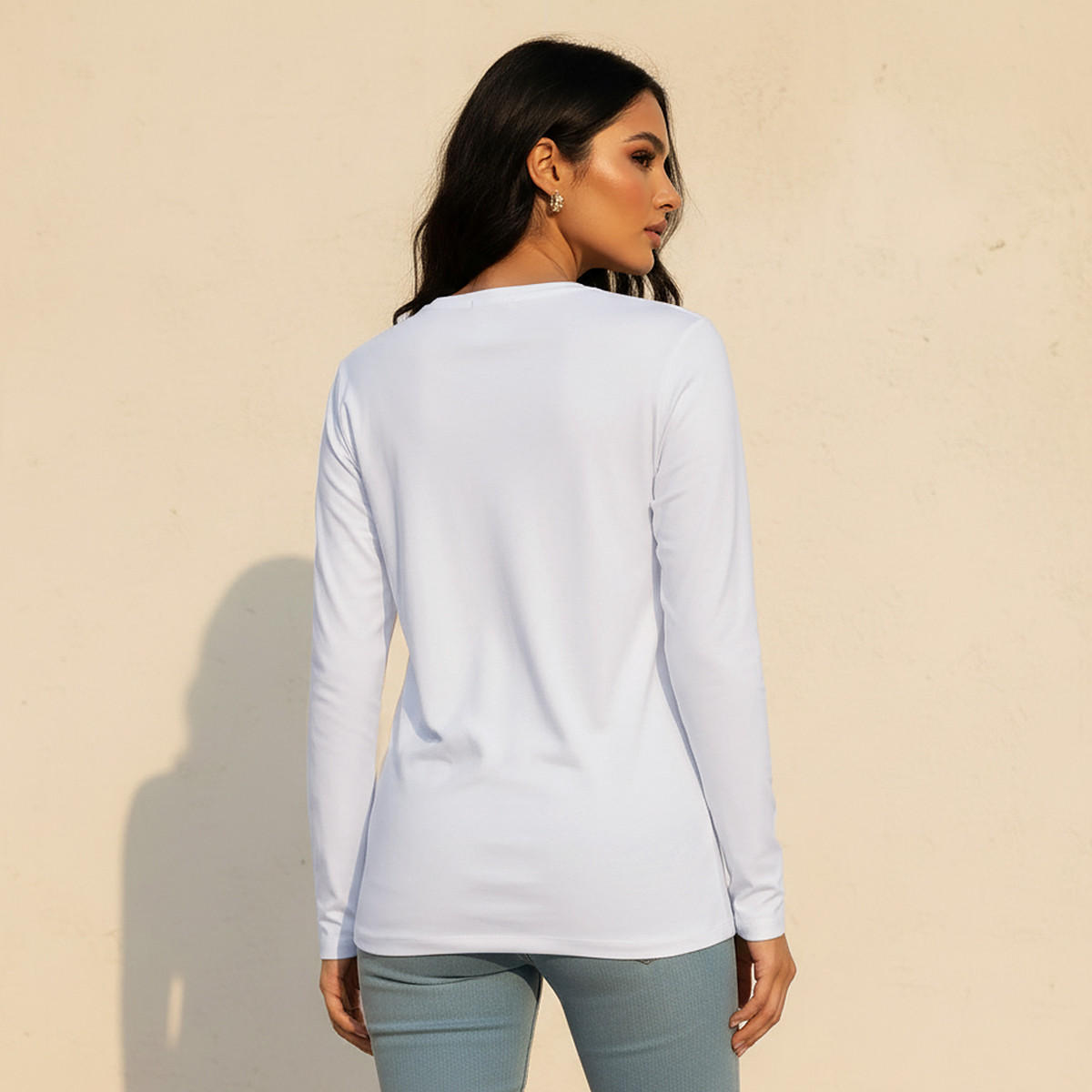 تيشيرت مضاد للبكتيريا بقصة سليم وأكمام طويلة-women-clothing-tshirts-image-4