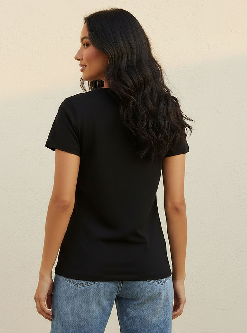 تيشيرت بحماية من البكتيريا وقصّة سليم وأكمام كاب من سبلاش بيزيكس-women-clothing-tshirts-image-4