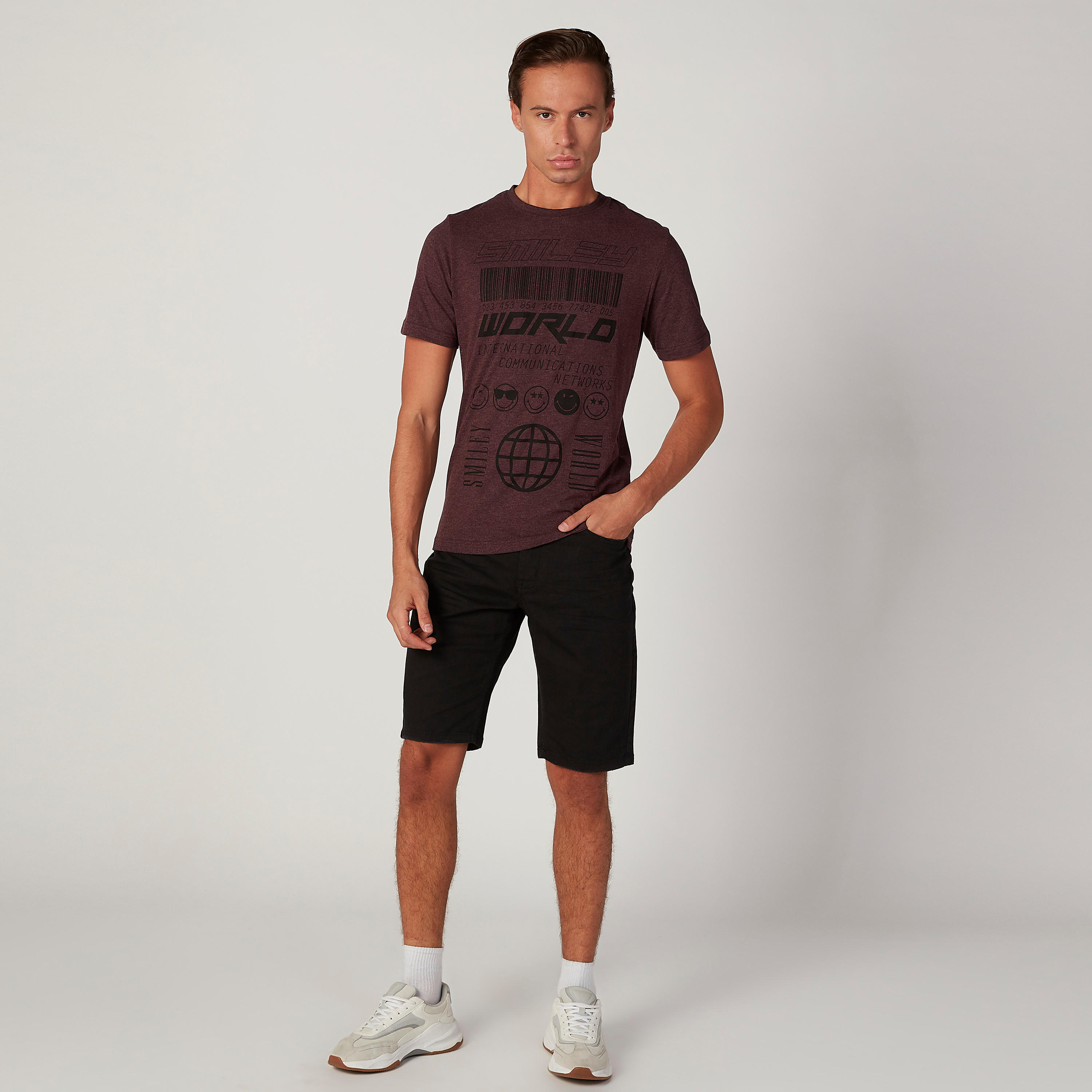 شورت دينم سادة بجيوب وحلقات للحزام-men-clothing-bottoms-shorts-image-2