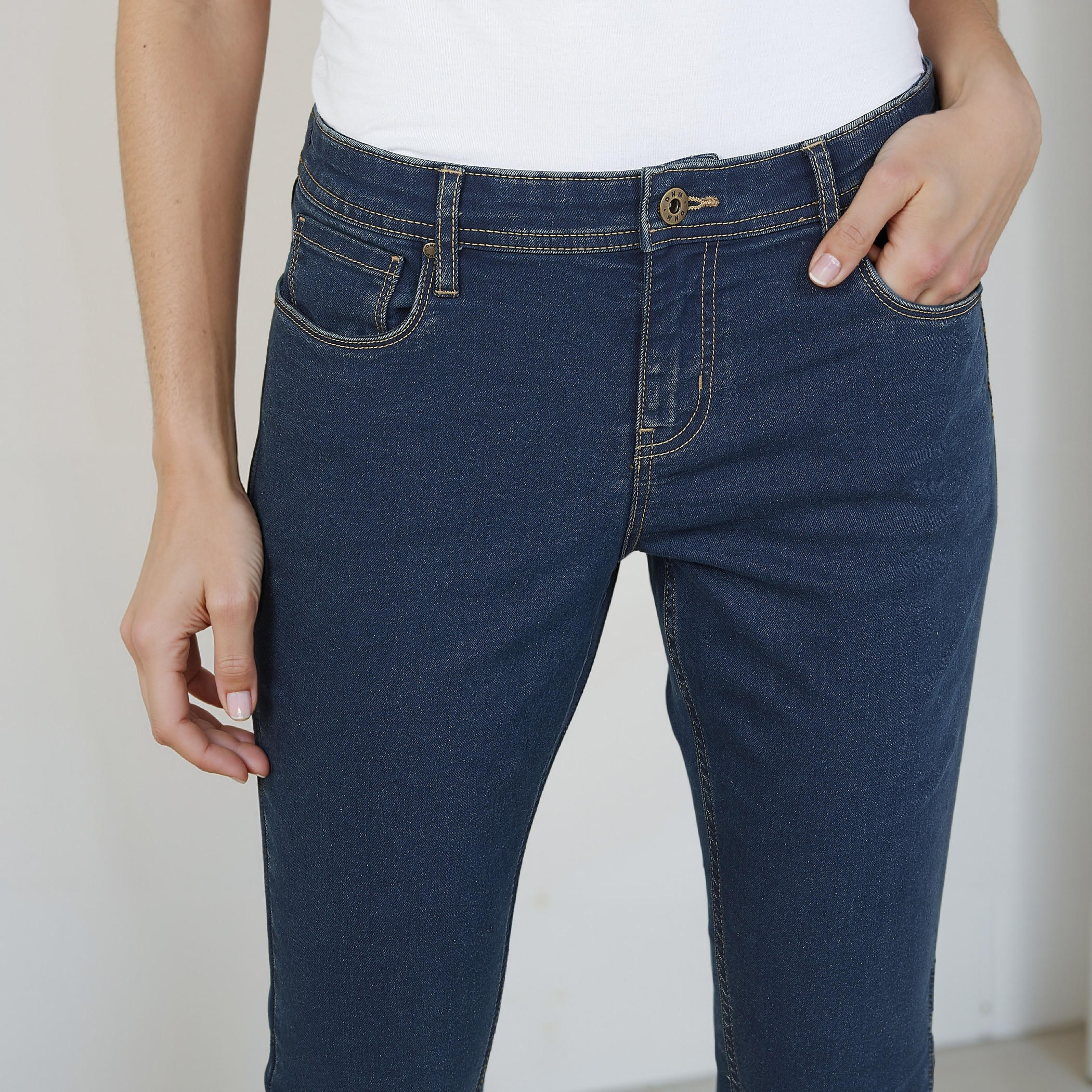 Textured Jeans with Belt Loops and Pocket Detail-women-clothing-bottoms-jeans-image-4