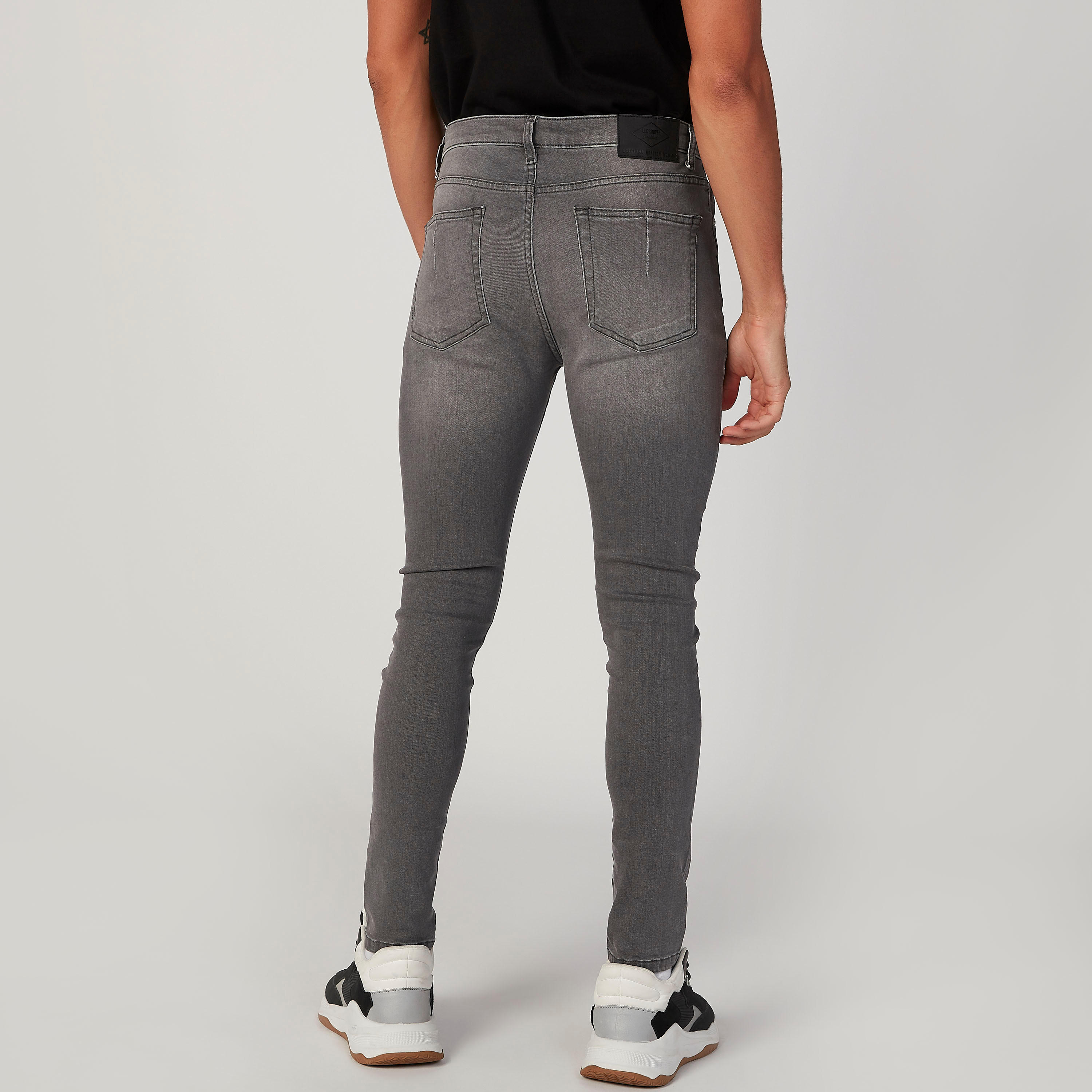 بنطلون جينز طويل بجيوب من لي كوبر-men-clothing-bottoms-jeans-image-3