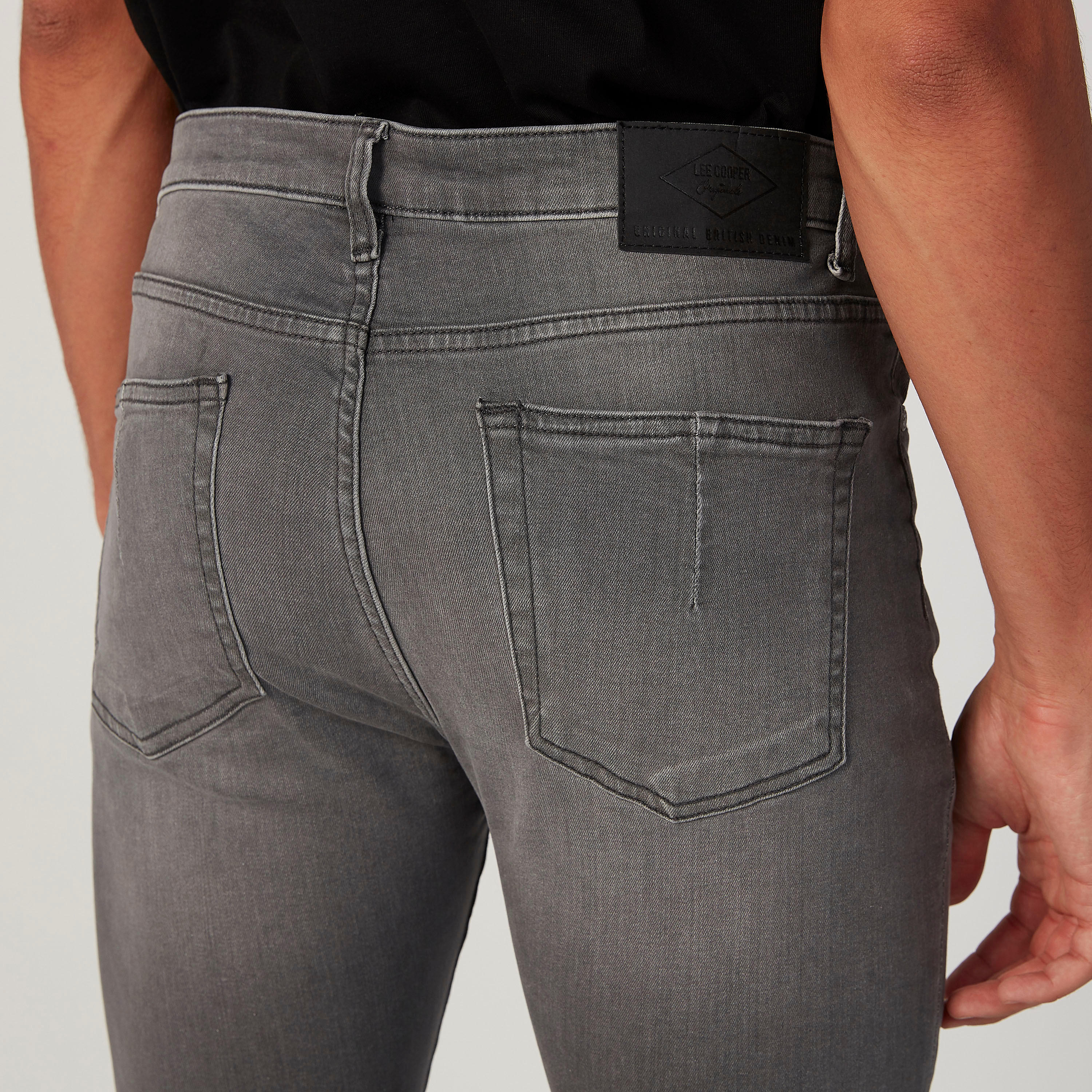 بنطلون جينز طويل بجيوب من لي كوبر-men-clothing-bottoms-jeans-image-5