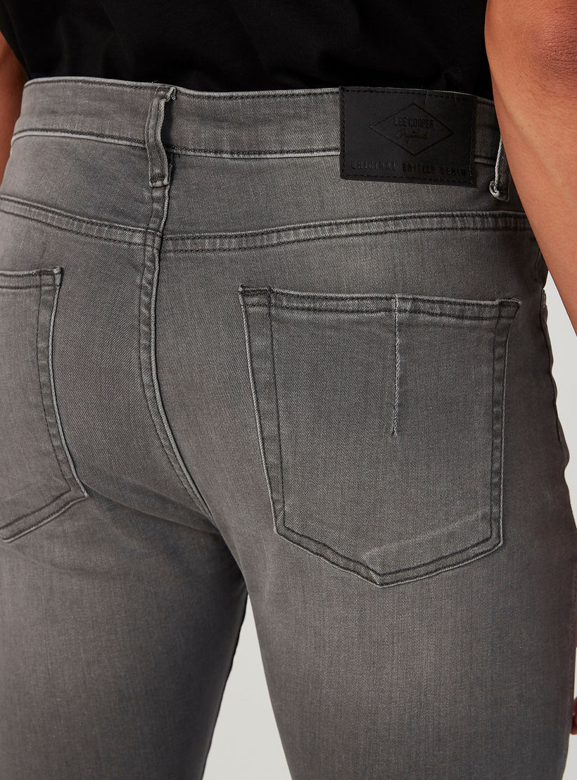 بنطلون جينز طويل بجيوب من لي كوبر-men-clothing-bottoms-jeans-image-5