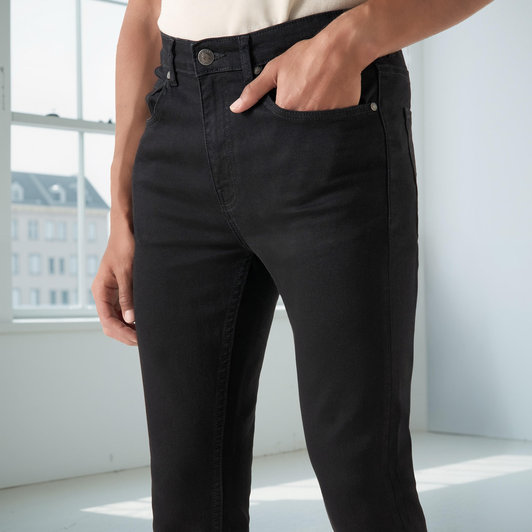 بنطلون جينز بقصة سكيني وجيوب من لي كوبر-men-clothing-bottoms-jeans-image-4