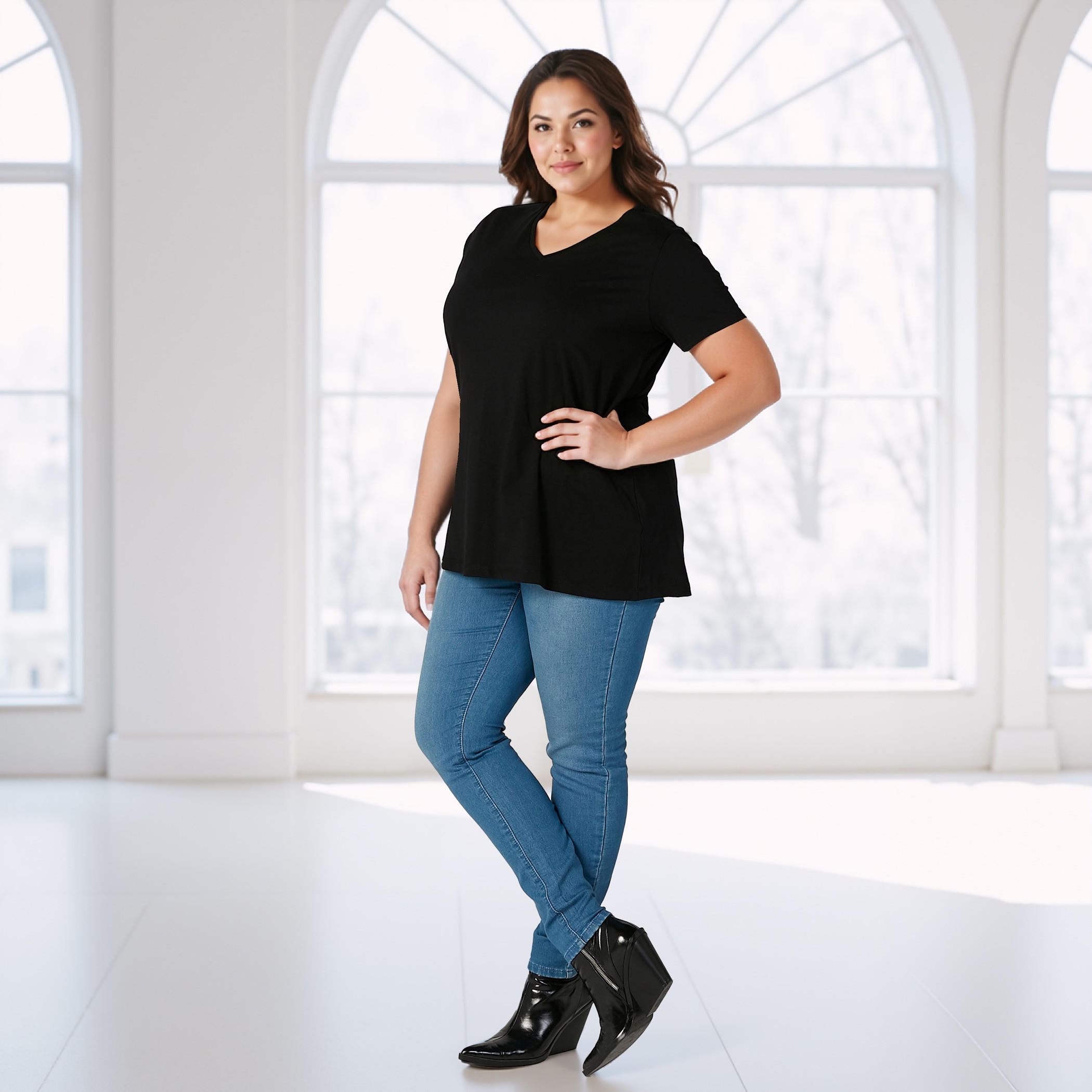بلوزة سادة بياقة V وأكمام قصيرة-women-clothing-tshirts-image-2