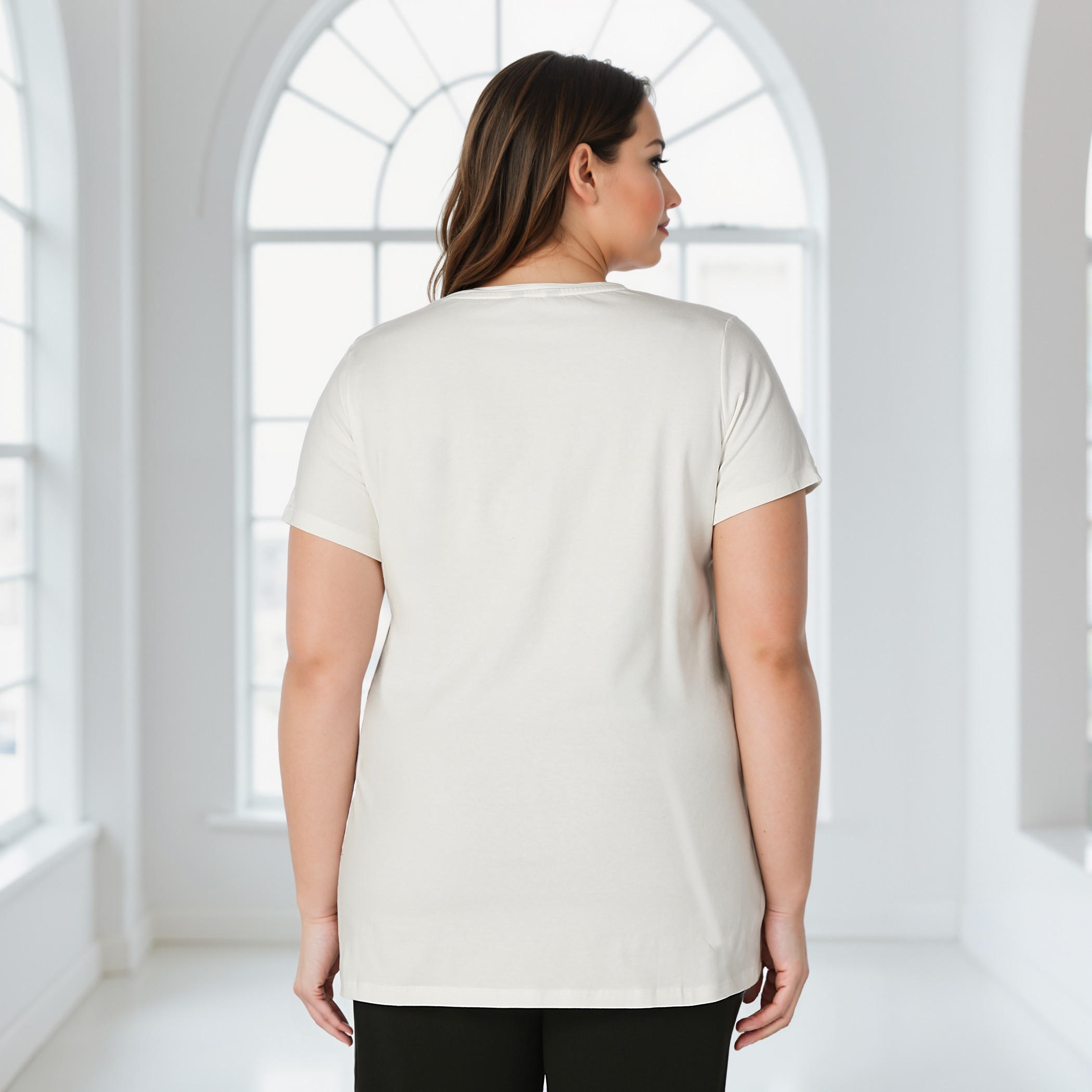 بلوزة سادة بياقة V وأكمام قصيرة-women-clothing-tshirts-image-6