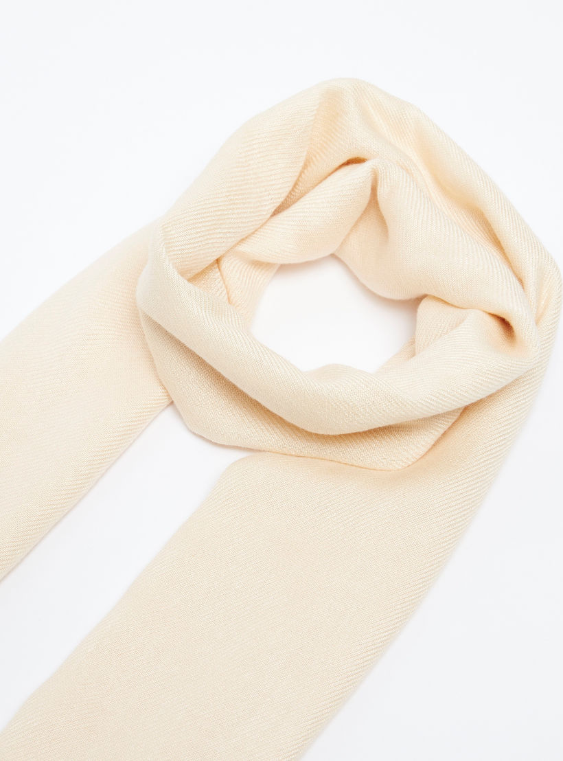 وشاح سادة بشراشيب-women-winterwear-scarves-image-1