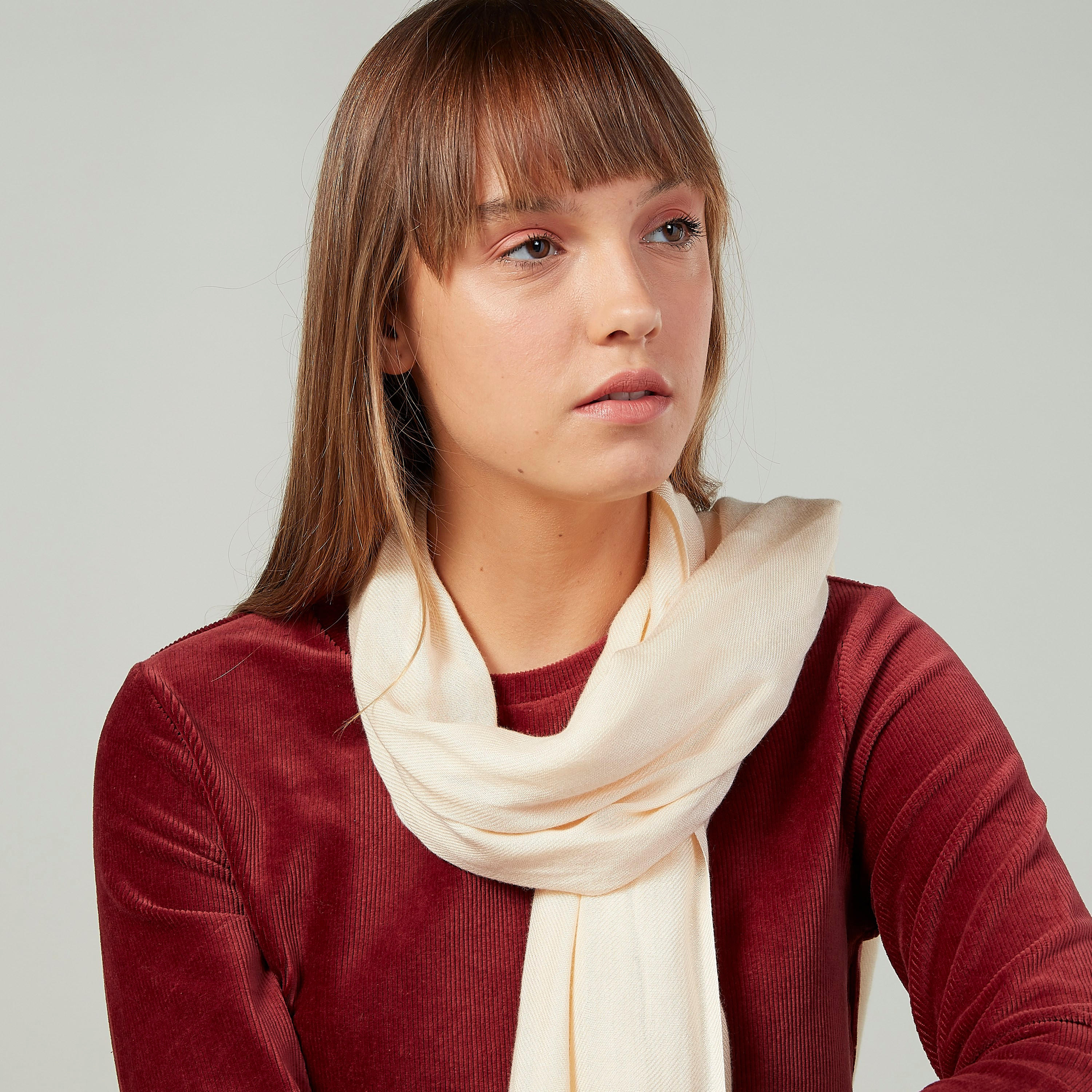 وشاح سادة بشراشيب-women-winterwear-scarves-image-2