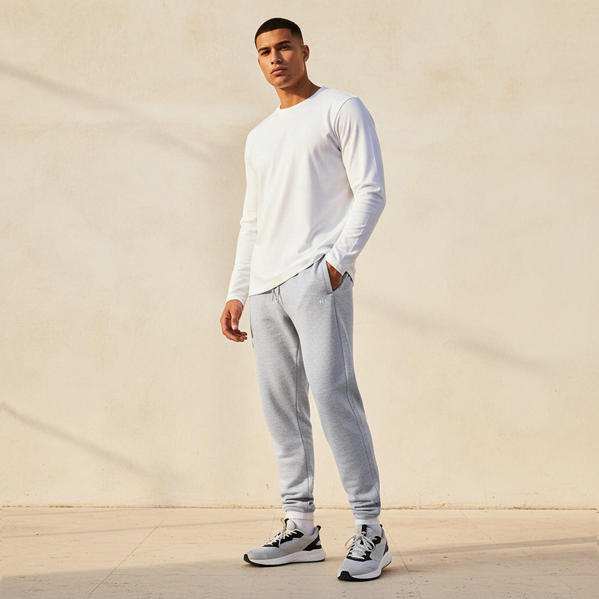 Kappa Regular Fit Pants with Drawstring Closure & Pocket Detail-men-clothing-sportswearandactivewear-bottoms-joggers-image-3
