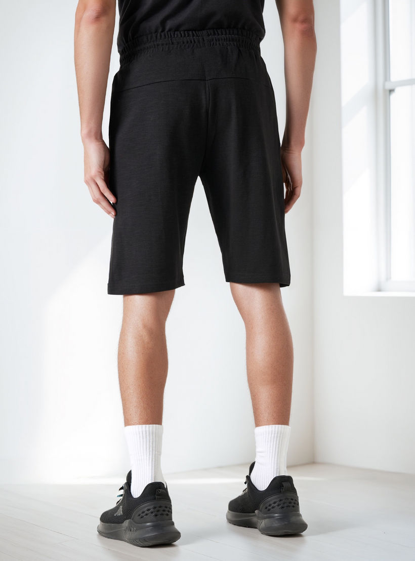 شورت بقصة عادية ورباط إغلاق وتفاصيل جيوب من كابا-men-clothing-bottoms-shorts-image-3