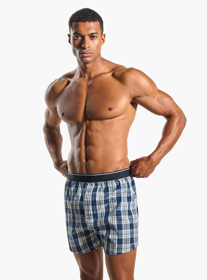 طقم بوكسر 3 قطع بخصر مطّاطي وحماية من البكتيريا-men-clothing-innerwear-underwear-image-2