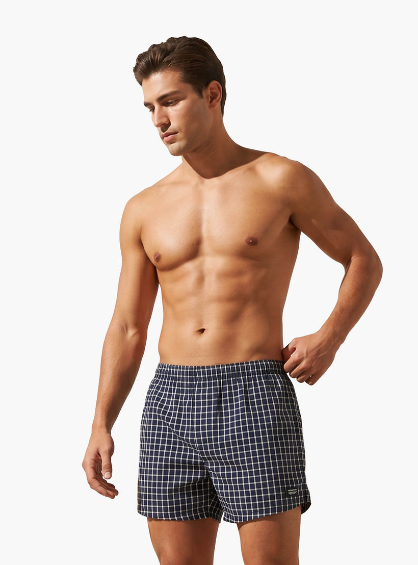 سراويل بوكسر بخصر مطاطي وحماية من البكتيريا - طقم من 3 قطع-men-clothing-innerwear-underwear-image-4