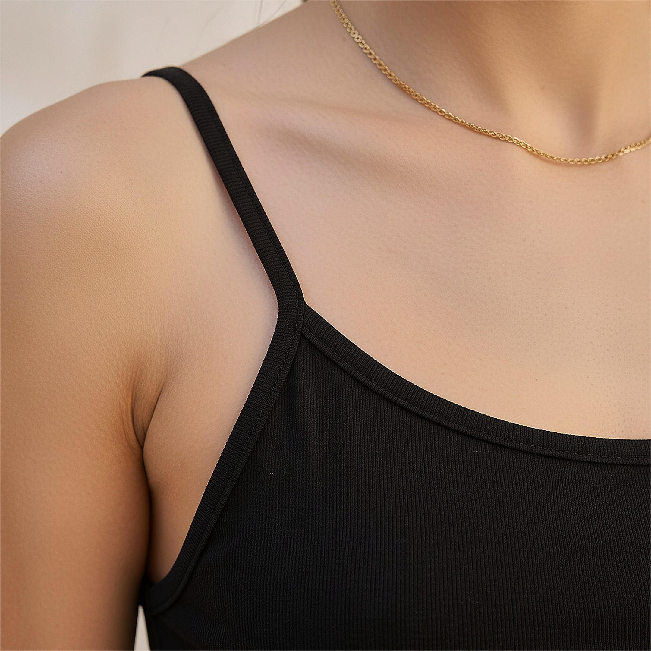 تانك توب بحمّالات رفيعة وحماية من البكتيريا من سبلاش بيزيكس-women-clothing-tshirts-image-2