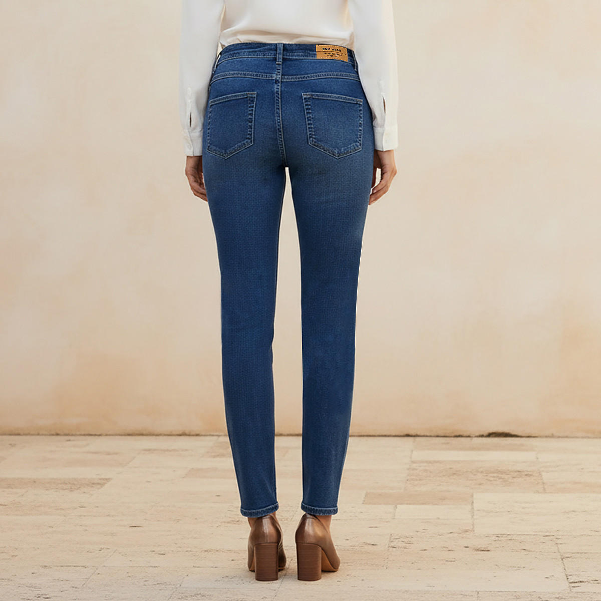 بنطلون جينز بقصة ضيقة وخصر متوسط-women-clothing-bottoms-jeans-image-4
