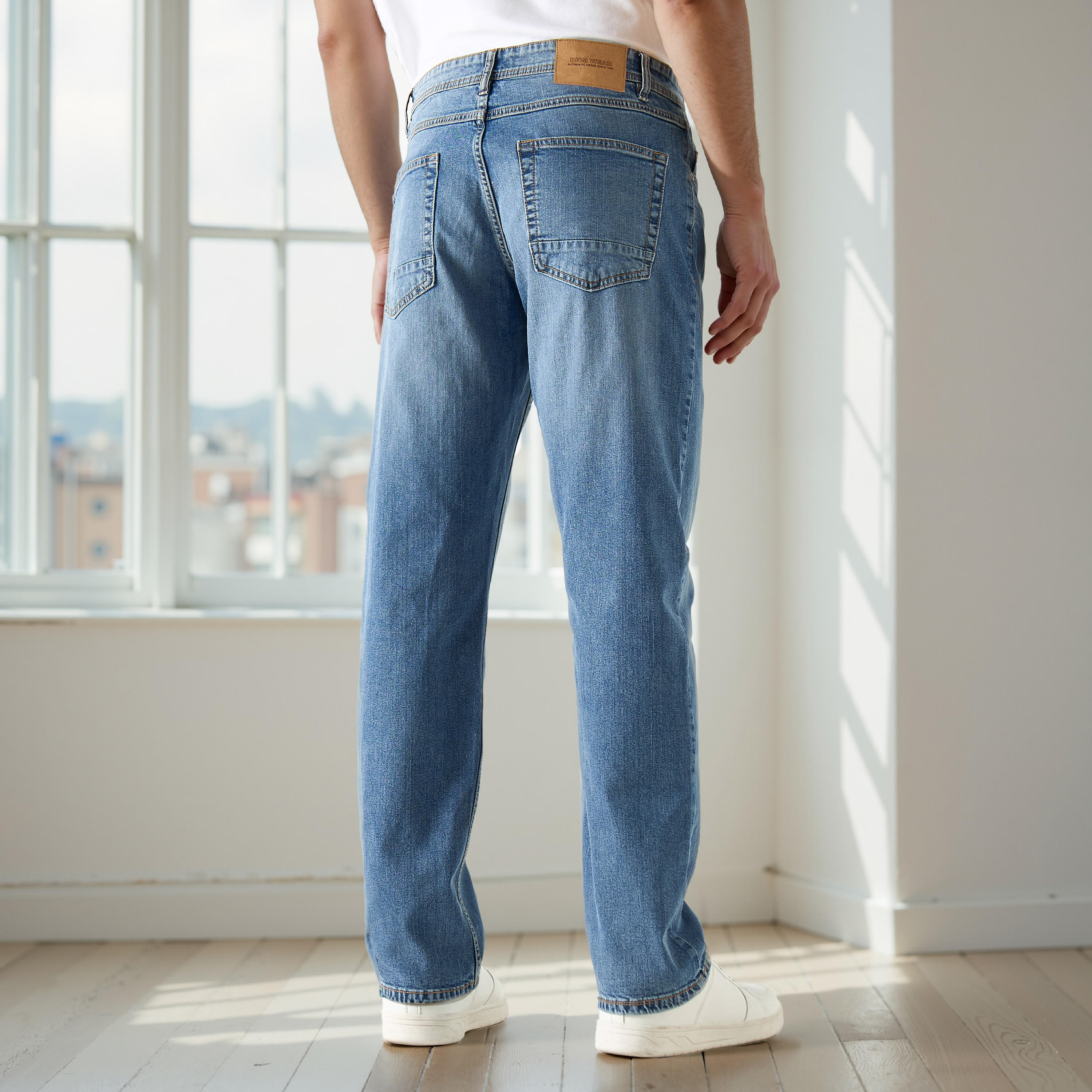 بنطلون جينز رجالي بقصة مستقيمة وخصر عالي-men-clothing-jeans-image-3