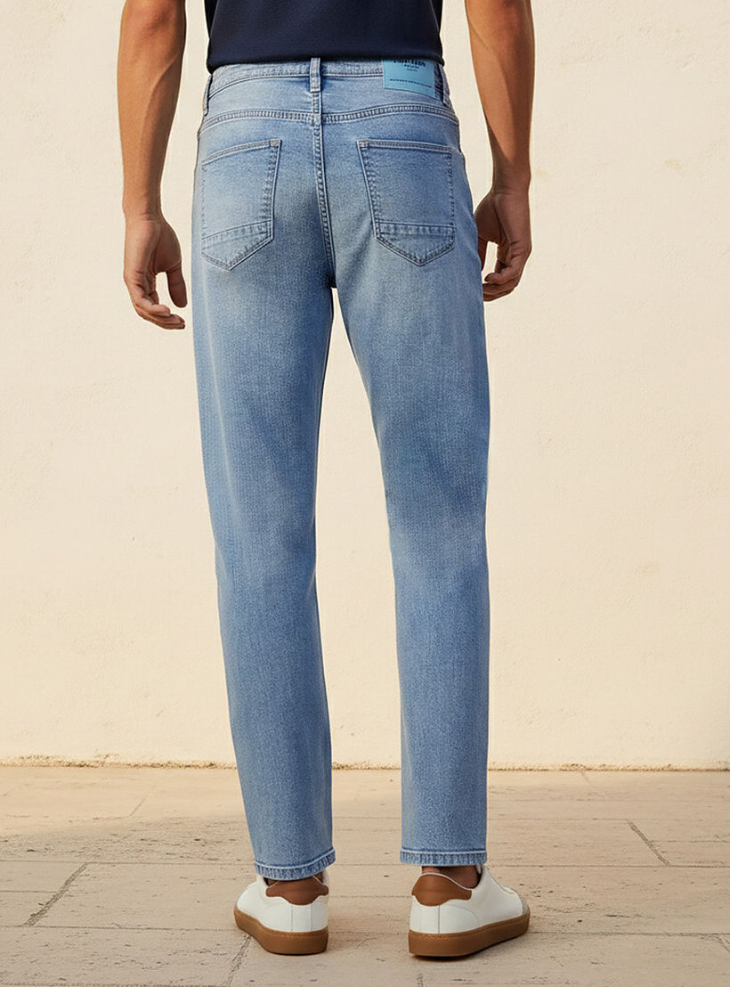 بنطلون جينز بقصة مدببة وجيوب-men-clothing-jeans-image-4