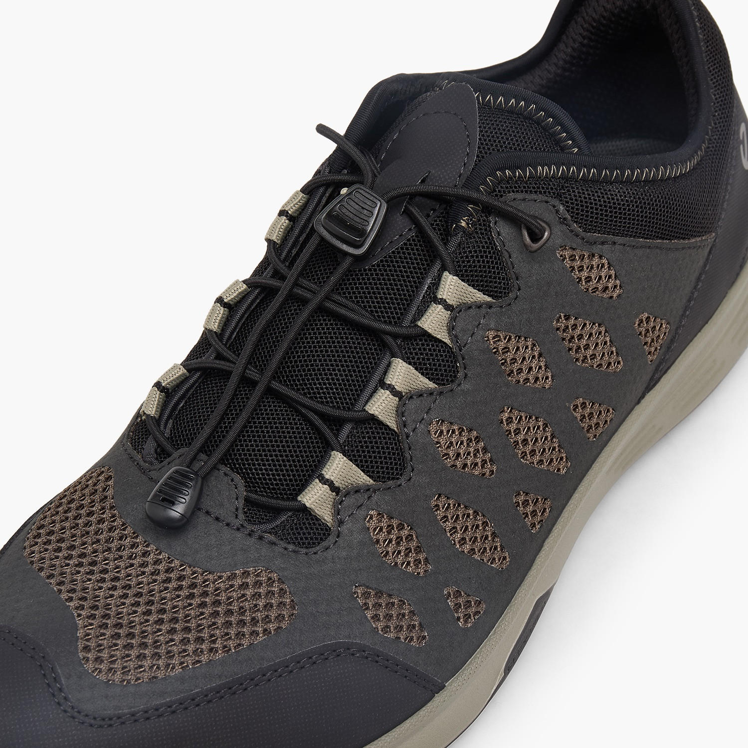 Ecco Men Textured Cord Lock Ankle Sneakers-men-shoes-sneakers-image-4