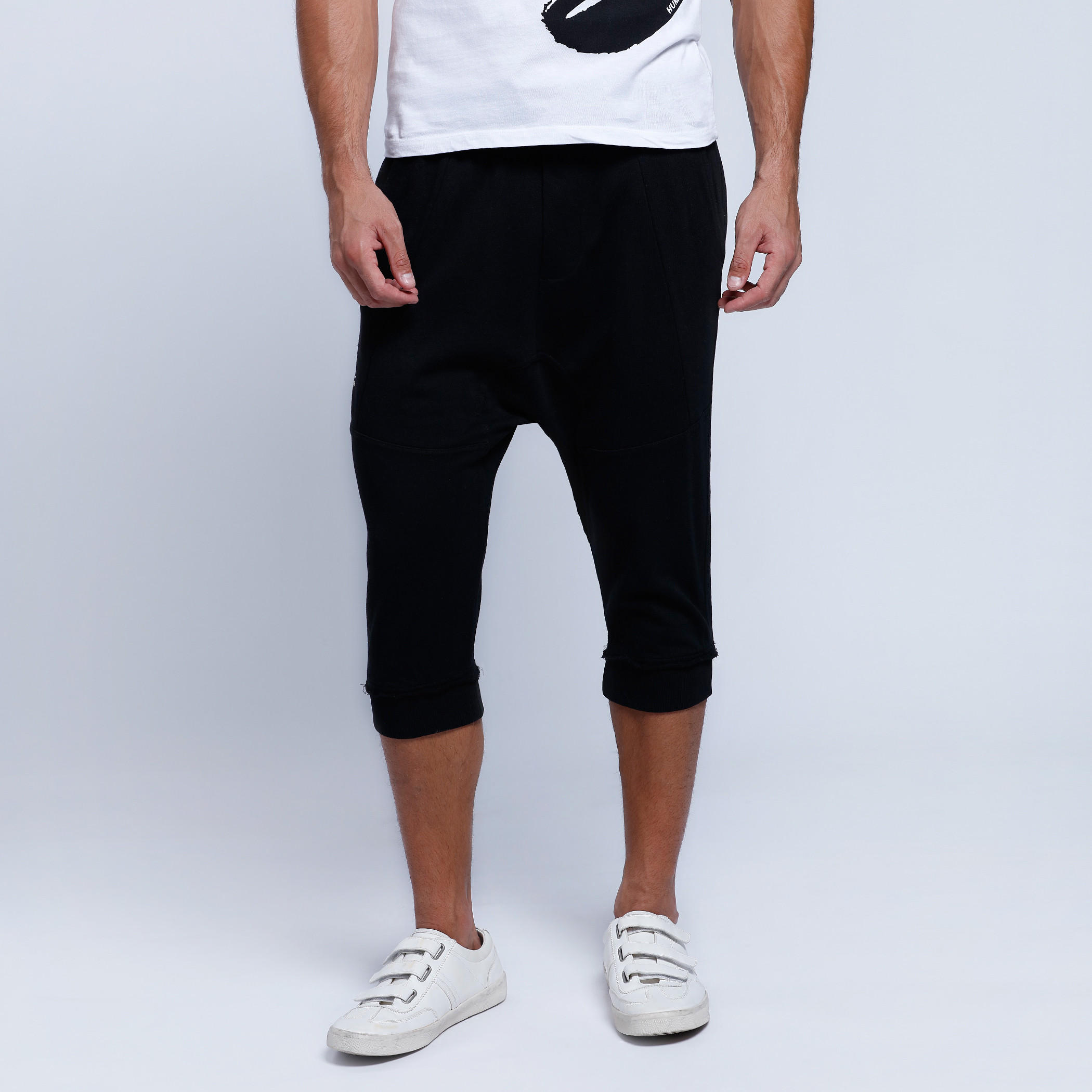 Being Human Printed 3/4 Pants with Pocket Detail -men-clothing-bottoms-shorts-image-1