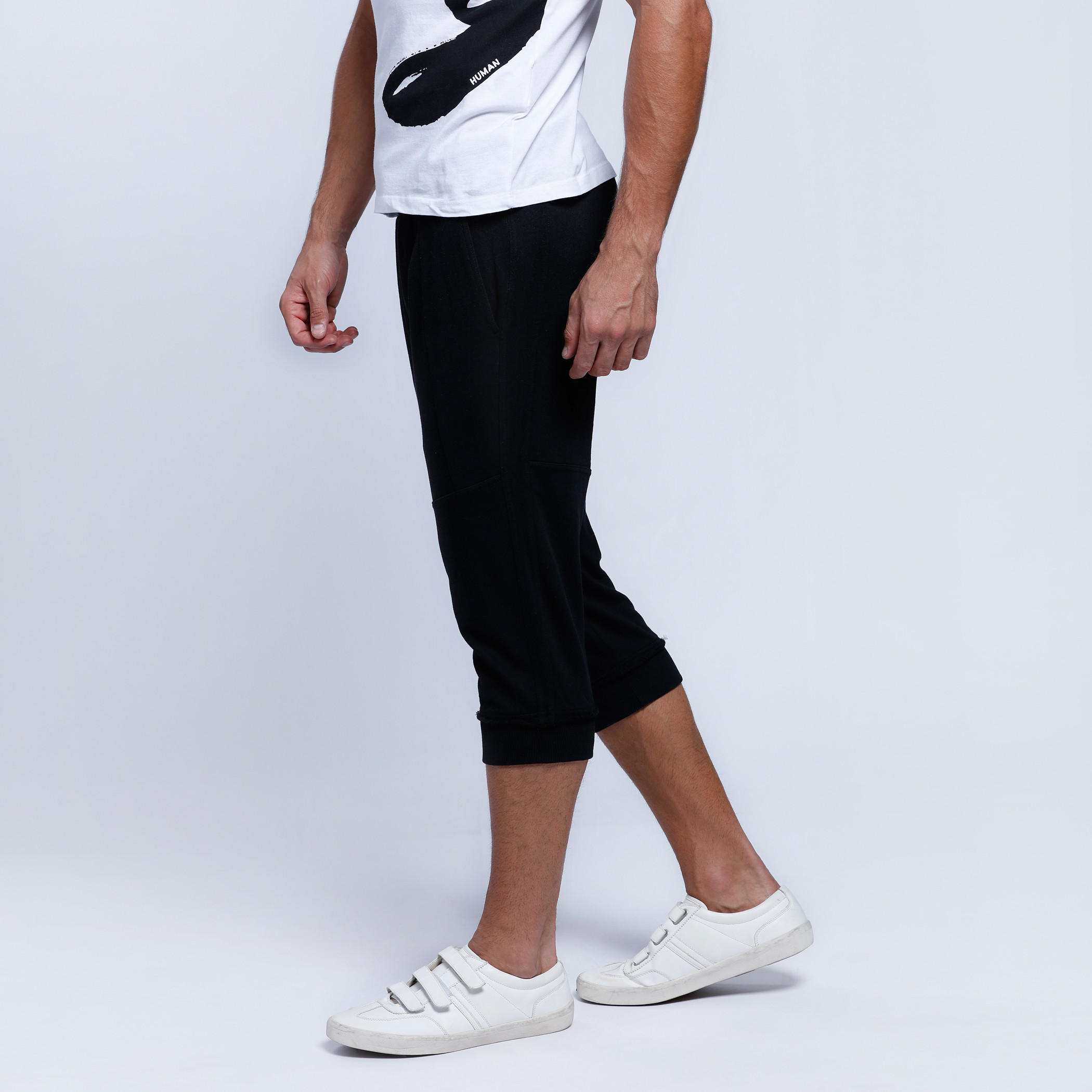 Being Human Printed 3/4 Pants with Pocket Detail -men-clothing-bottoms-shorts-image-3