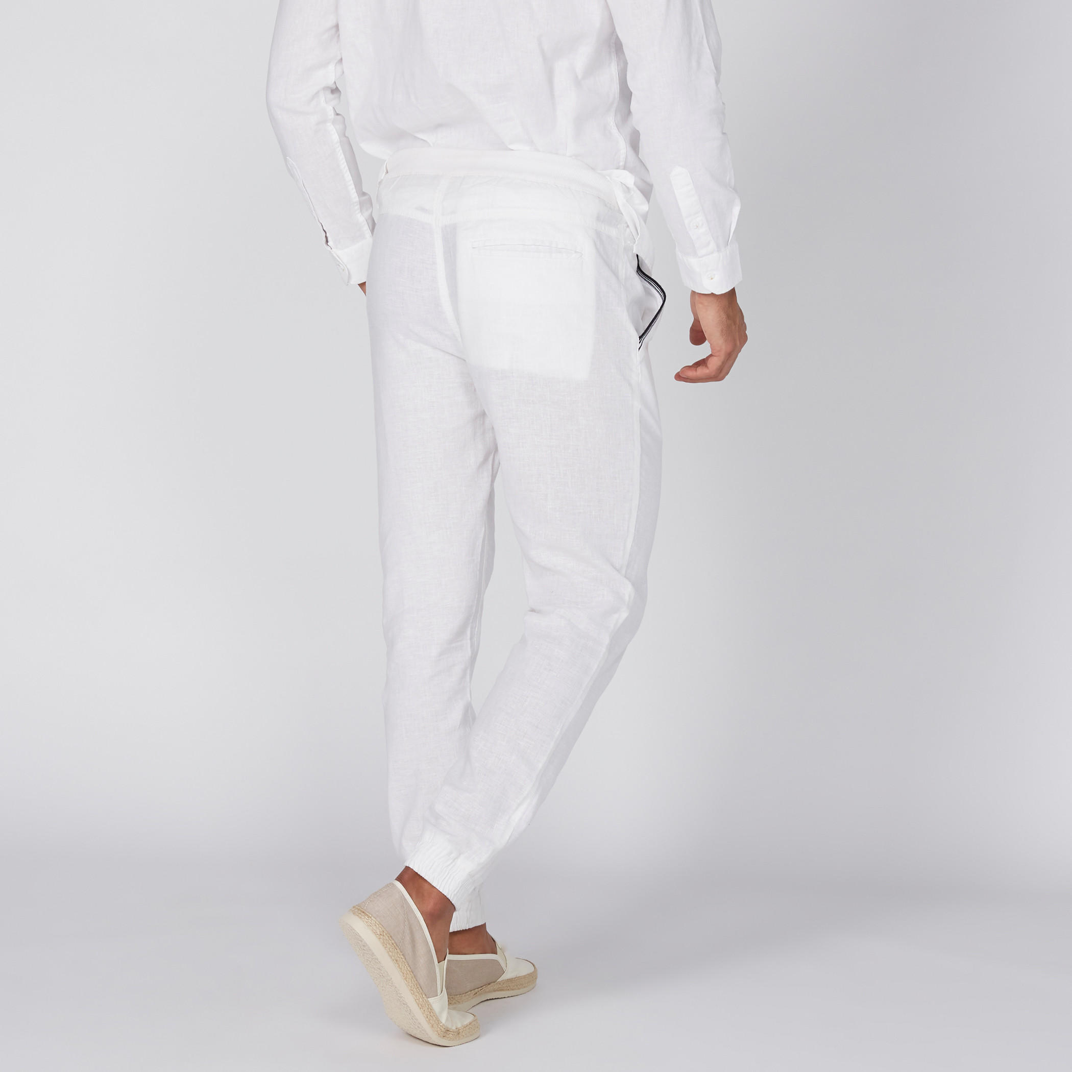 بنطال رياضي طويل بخصر مطّاطي من بيينج هيومان-men-clothing-bottoms-joggers-image-5