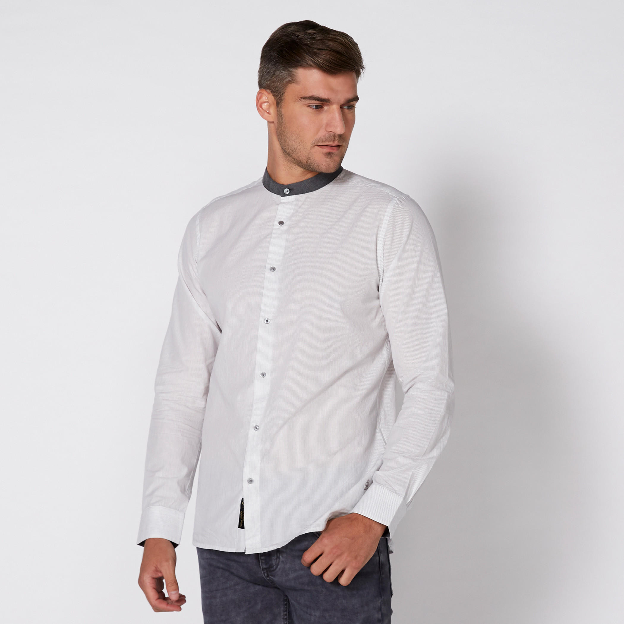 قميص بأكمام طويلة وياقة ماندارين وأزرار-men-clothing-shirts-image-1
