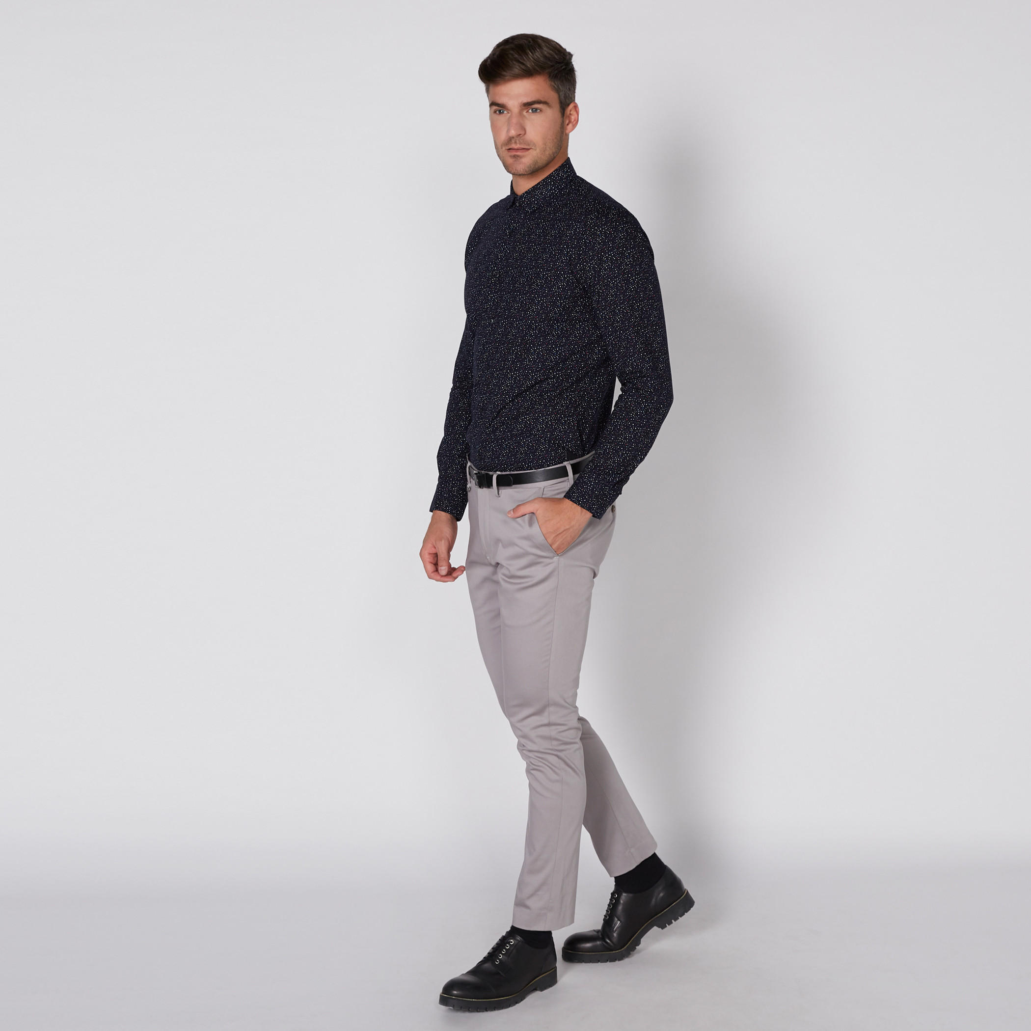 قميص بأكمام طويلة وأزرار مع طبعات بيينج هيومان-men-clothing-shirts-image-2
