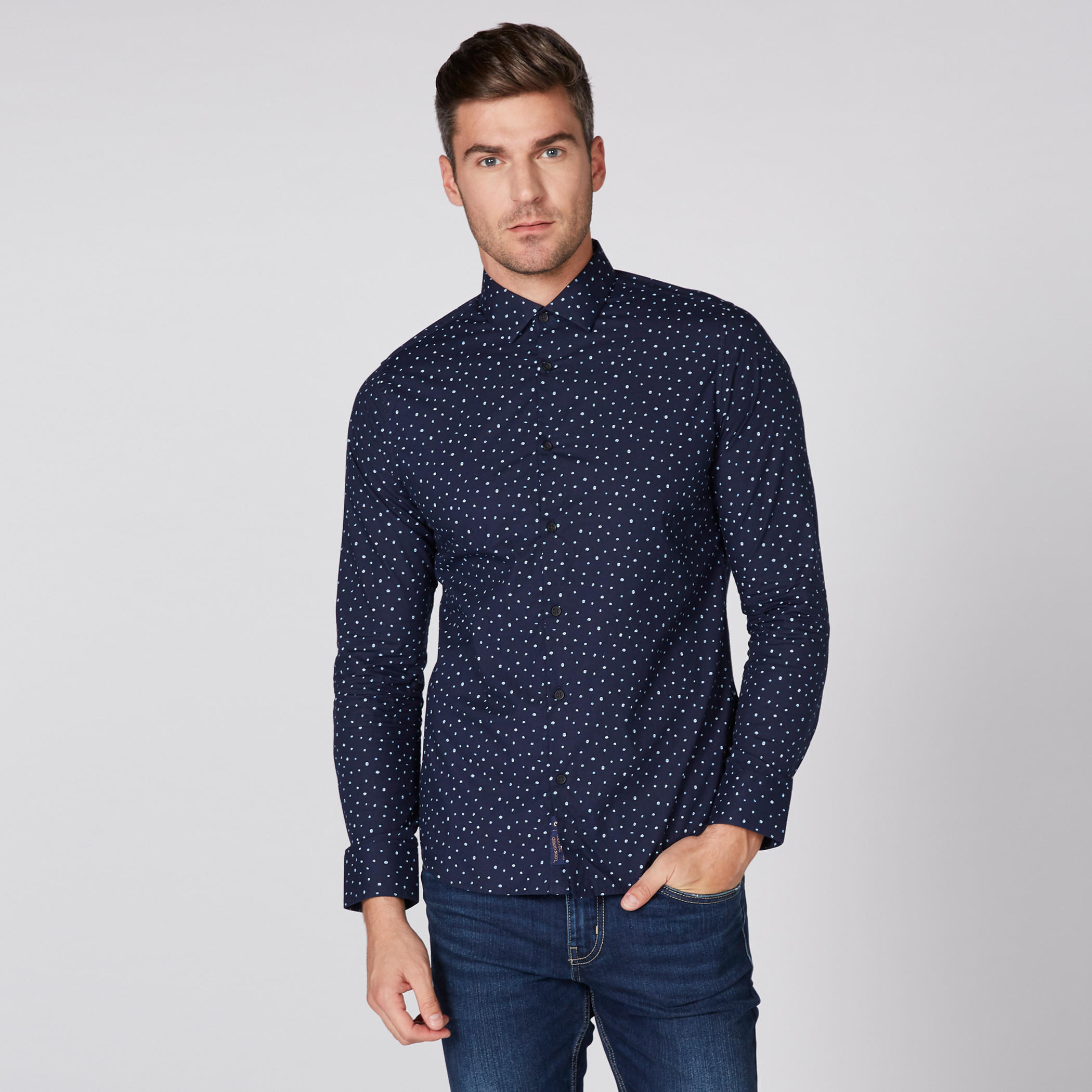 قميص بأكمام طويلة وأزرار مع طبعات بيينج هيومان-men-clothing-shirts-image-4