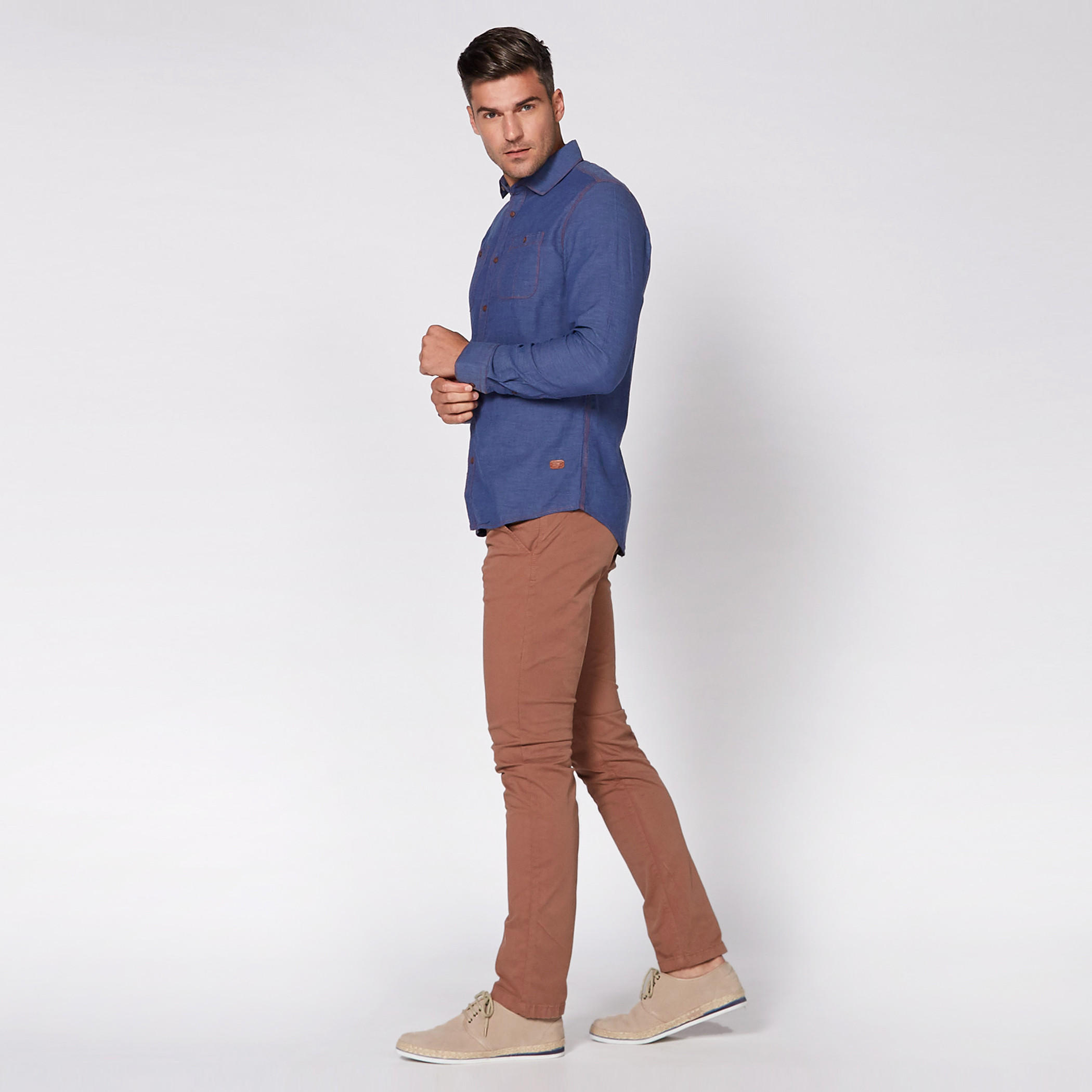 قميص بأكمام طويلة وأزرار بيينج هيومان-men-clothing-shirts-image-3