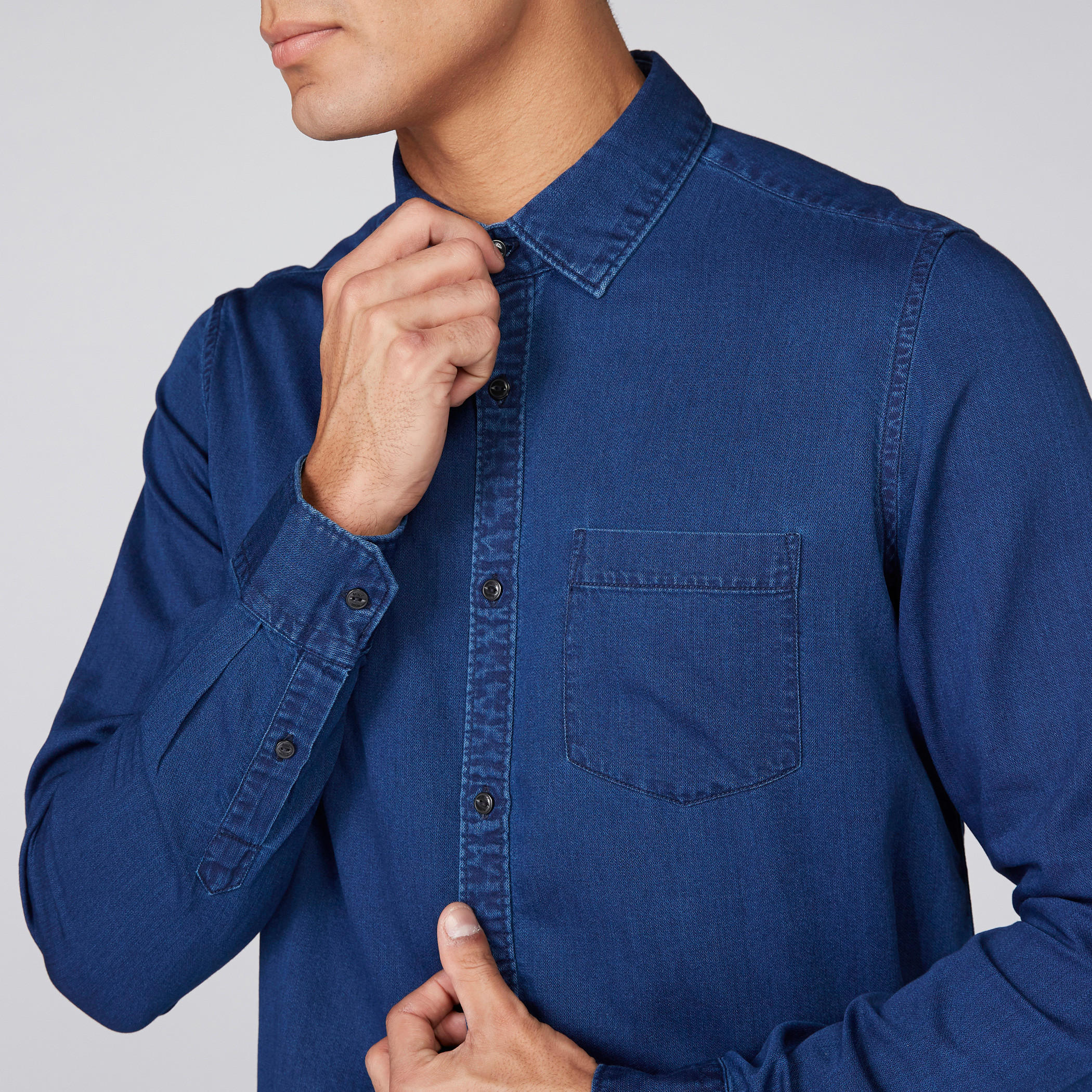 قميص بأكمام طويلة وأزرار بيينج هيومان-men-clothing-shirts-image-3