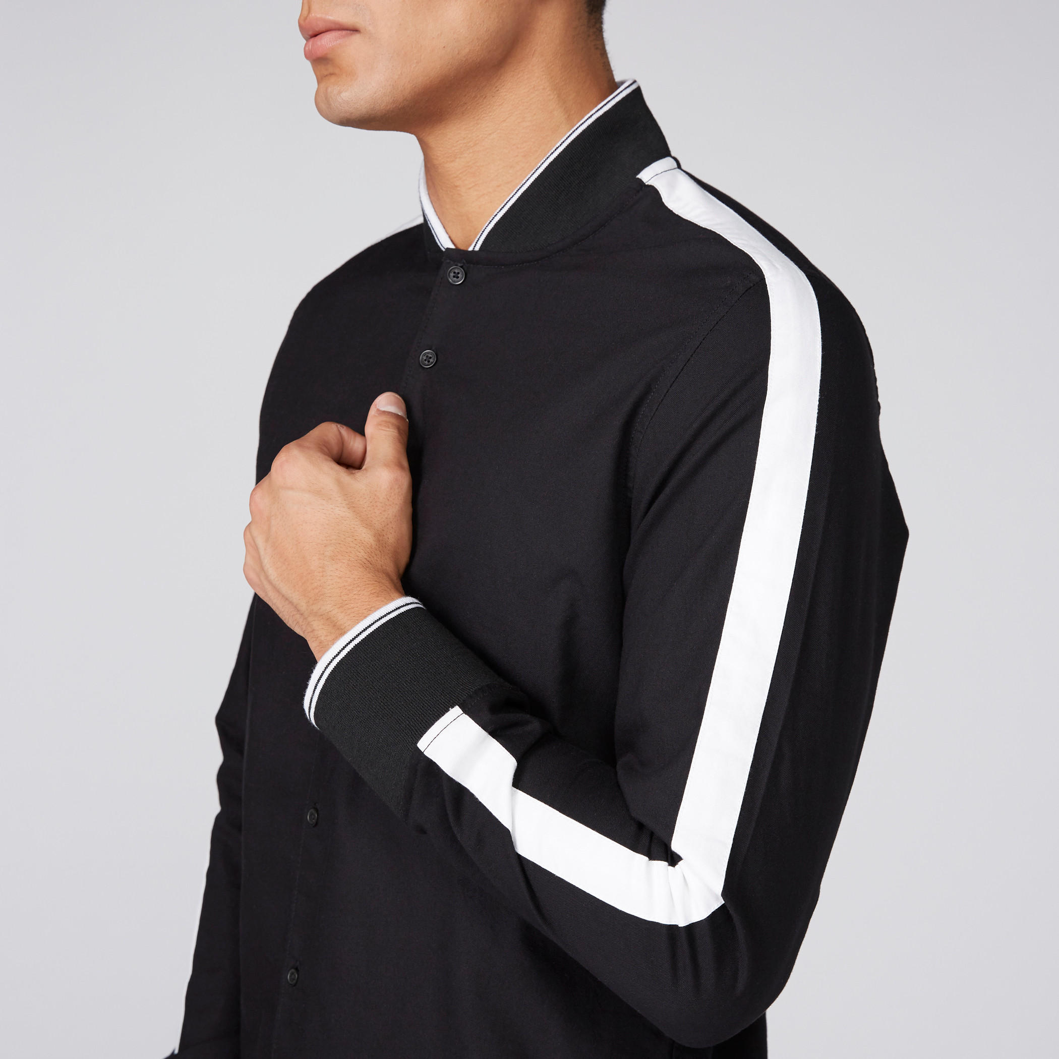 قميص بأكمام طويلة وأزرار من بيينج هيومان-men-clothing-shirts-image-2