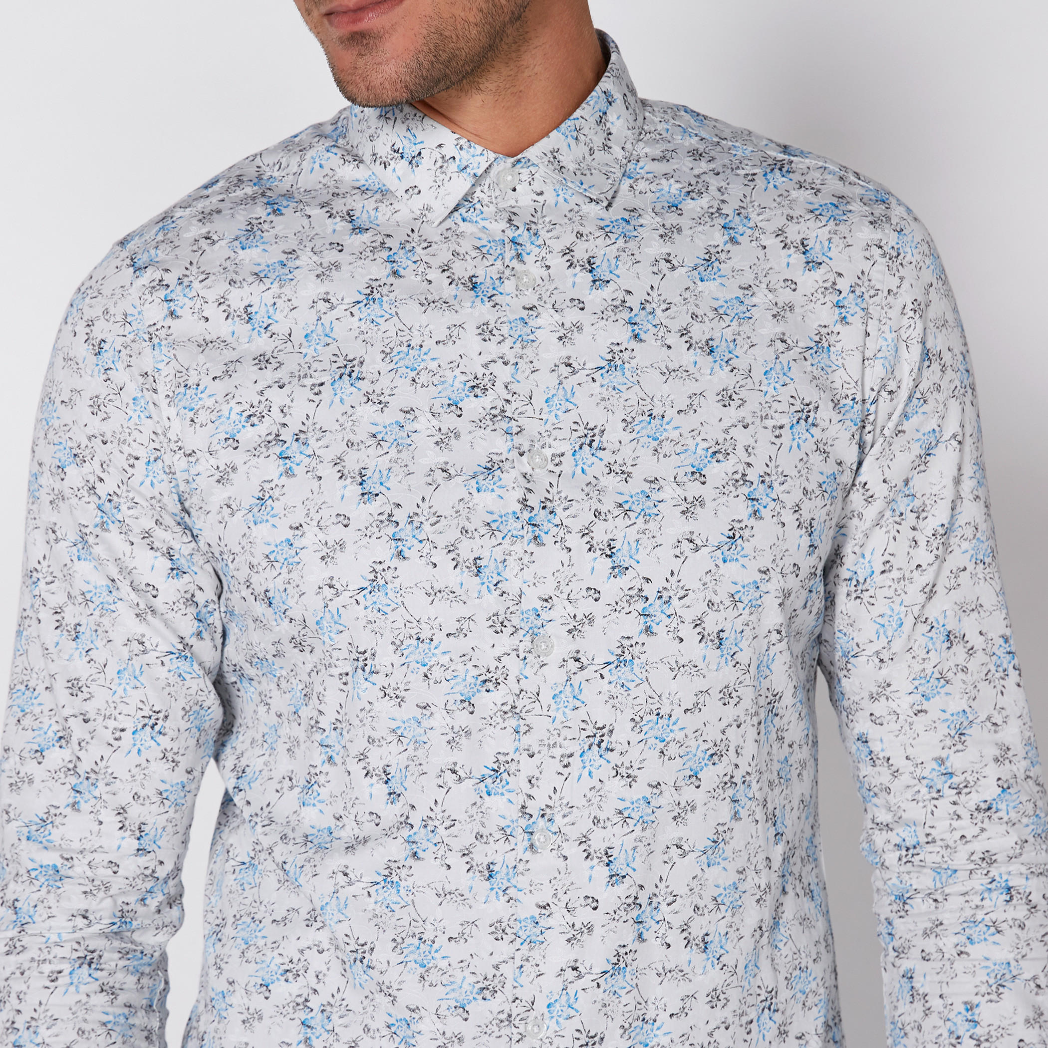 قميص بأكمام طويلة وأزرار مع طبعات بيينج هيومن-men-clothing-shirts-image-3
