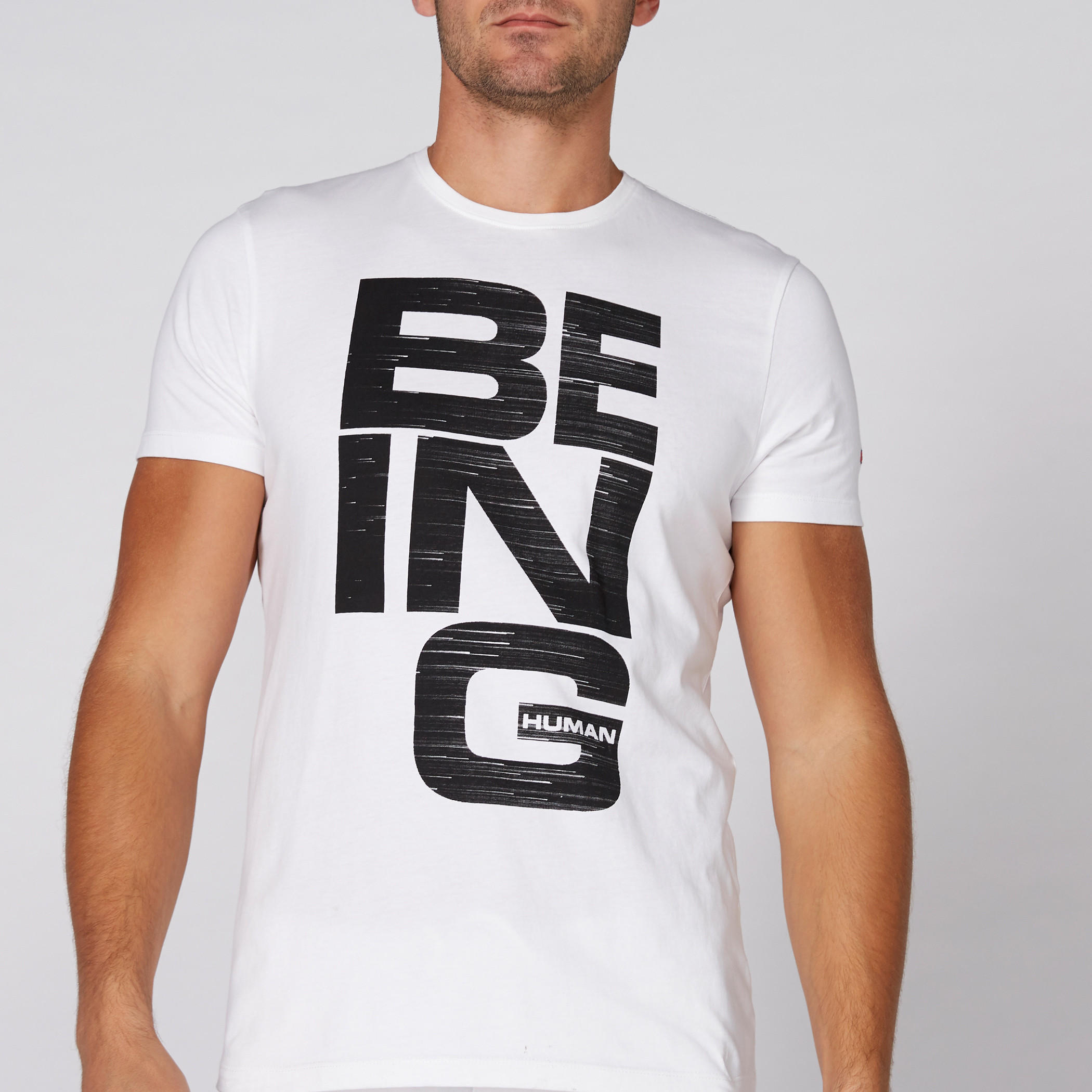 تيشيرت بياقة مستديرة وأكمام قصيرة مع طبعات بيينج هيومان-men-clothing-tshirtsandpolos-tshirts-image-3