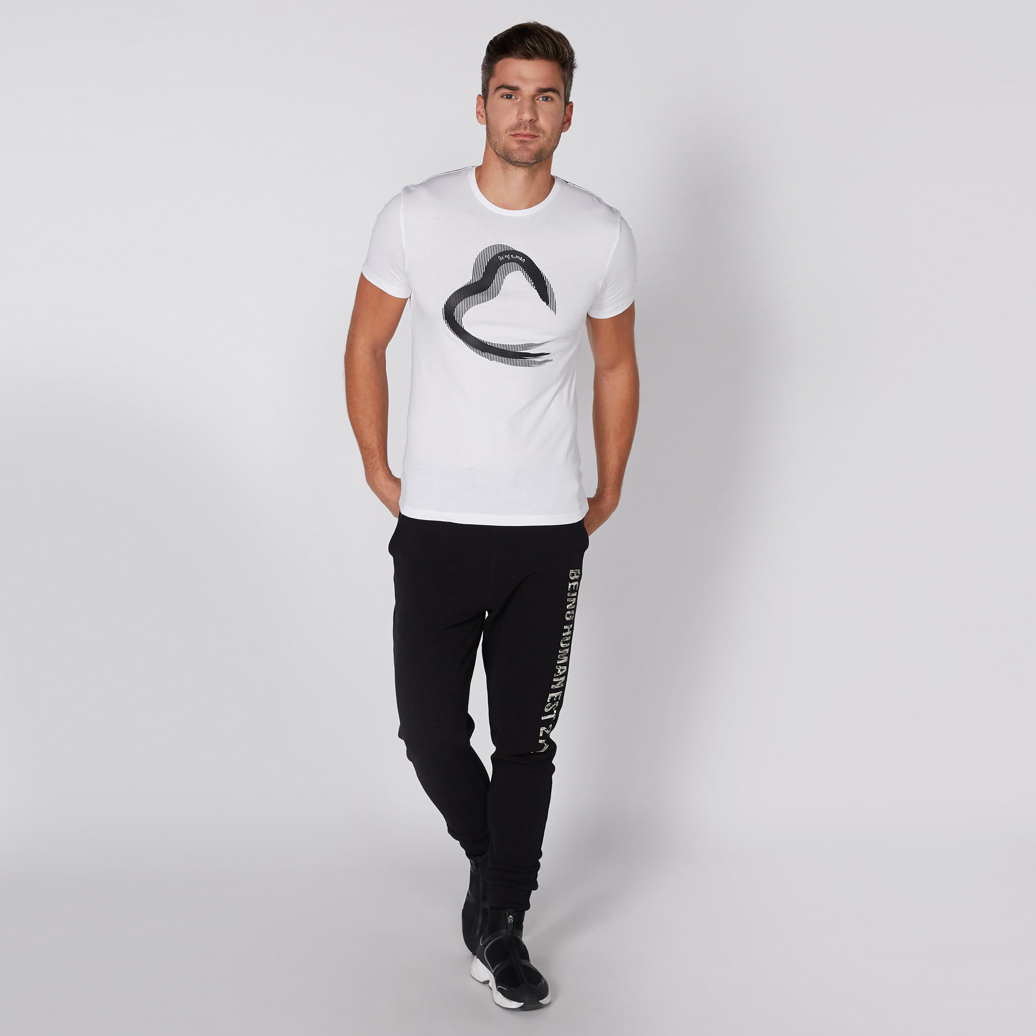 تيشيرت بياقة مستديرة وأكمام قصيرة مع طبعات بيينج هيومان-men-clothing-tshirtsandpolos-tshirts-image-1