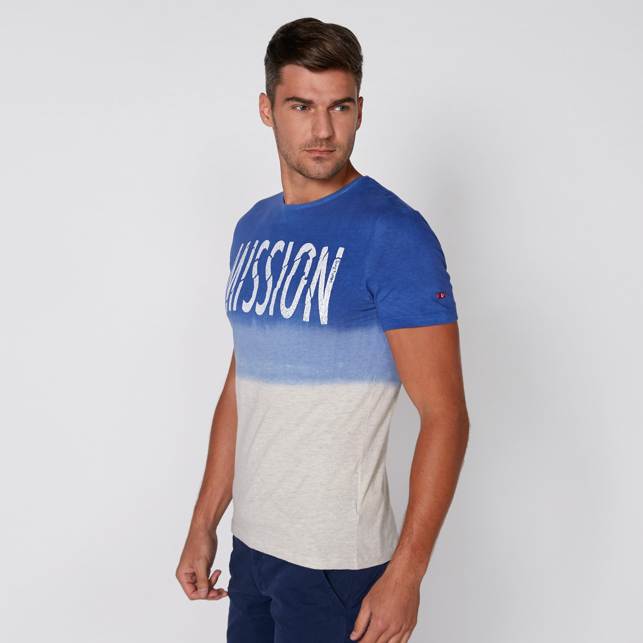 تيشيرت بياقة مستديرة وأكمام قصيرة مع طبعات بيينج هيومان-men-clothing-tshirtsandpolos-tshirts-image-1