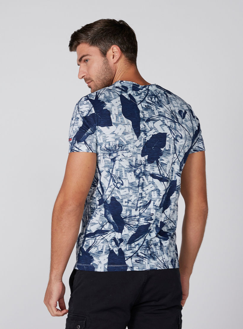 تيشيرت بياقة مستديرة وأكمام قصيرة وطبعات بيينج هيومان-men-clothing-tshirtsandpolos-tshirts-image-2
