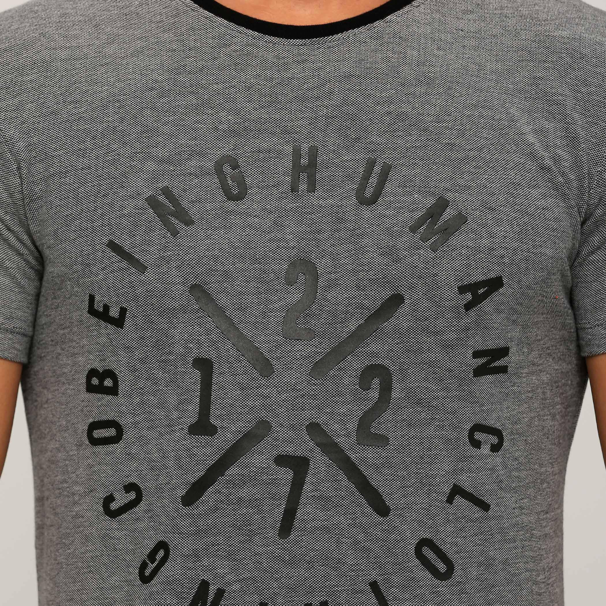 تيشيرت بياقة مستديرة وأكمام قصيرة مع طبعات بيينج هيومان-men-clothing-tshirtsandpolos-tshirts-image-4