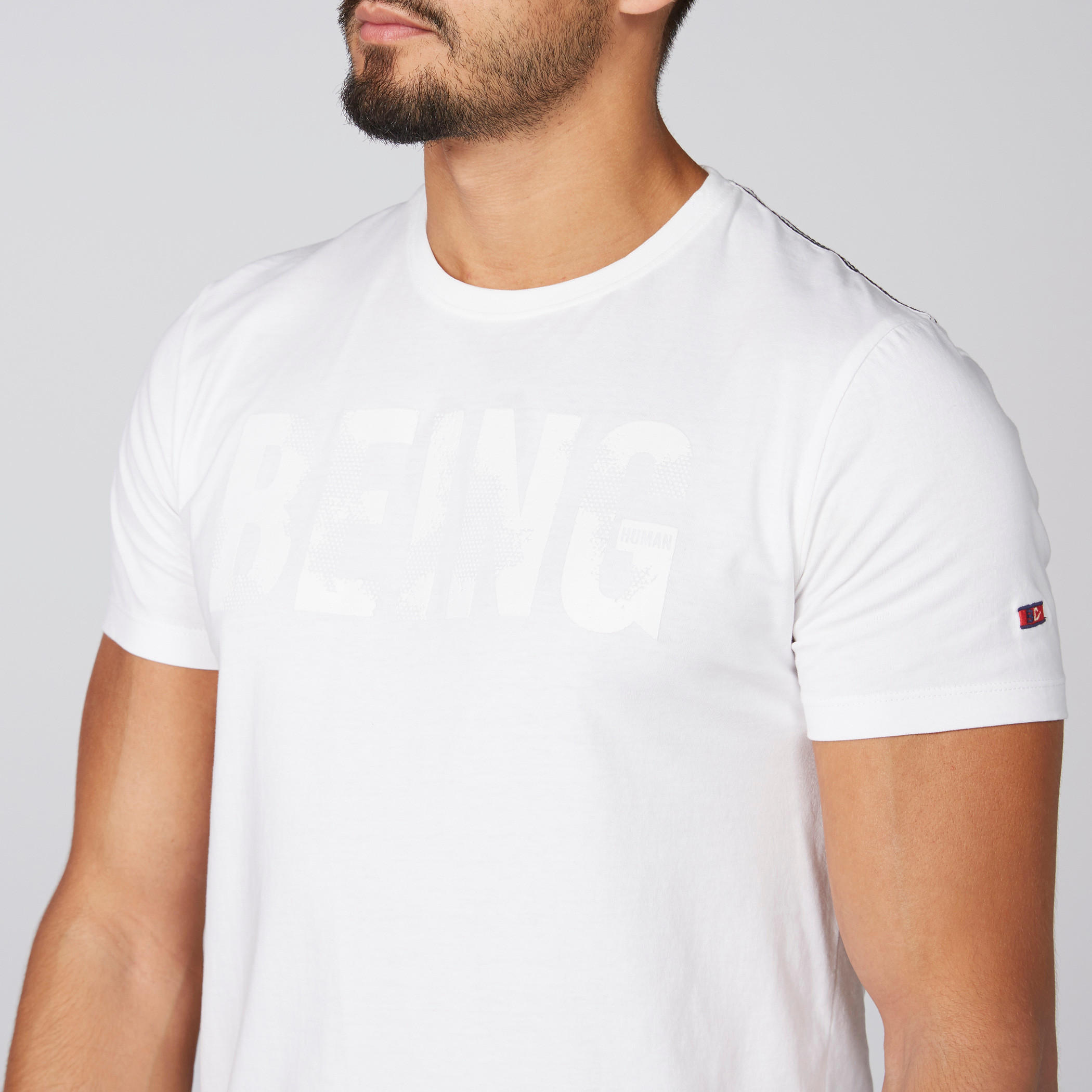 تيشيرت بطبعات بيينج هيومن وأكمام قصيرة-men-clothing-tshirtsandpolos-tshirts-image-2