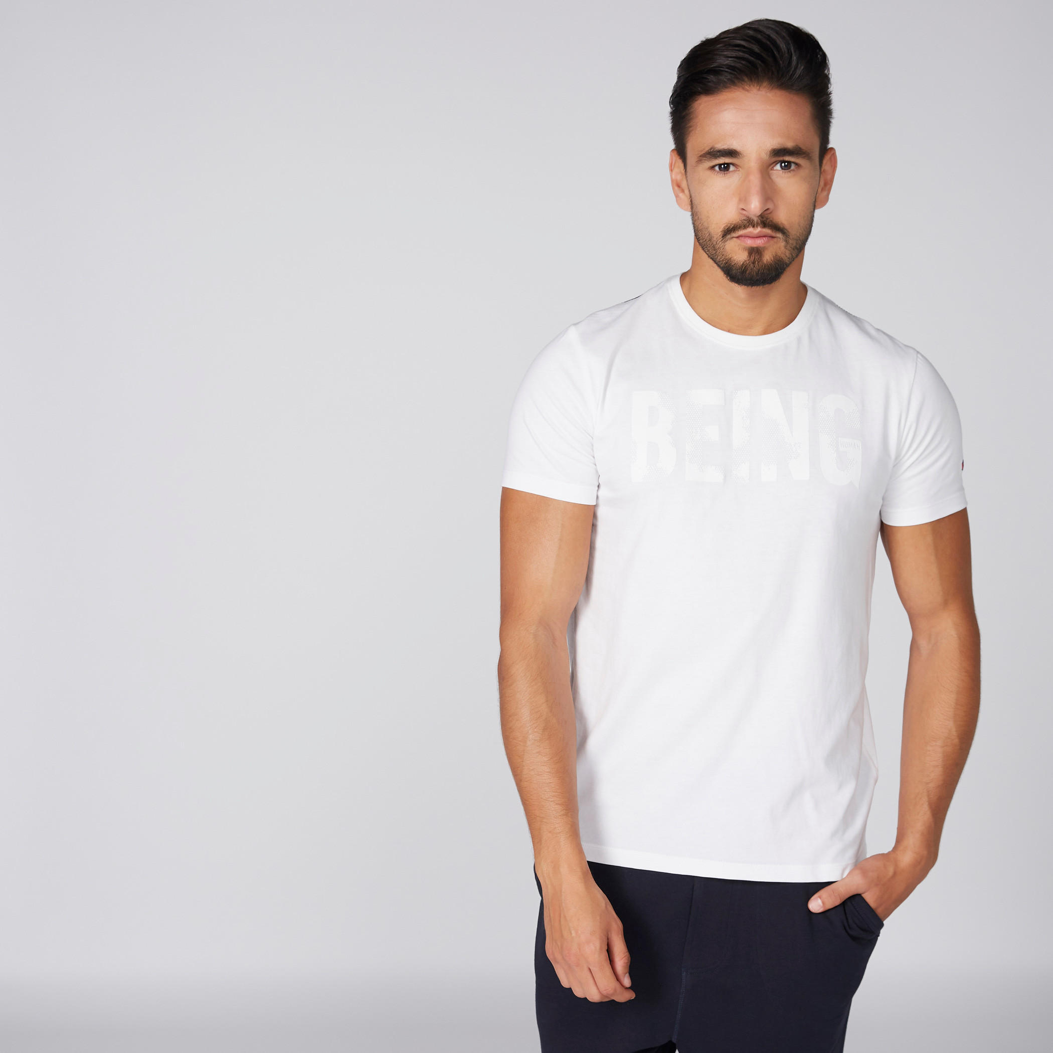 تيشيرت بطبعات بيينج هيومن وأكمام قصيرة-men-clothing-tshirtsandpolos-tshirts-image-3