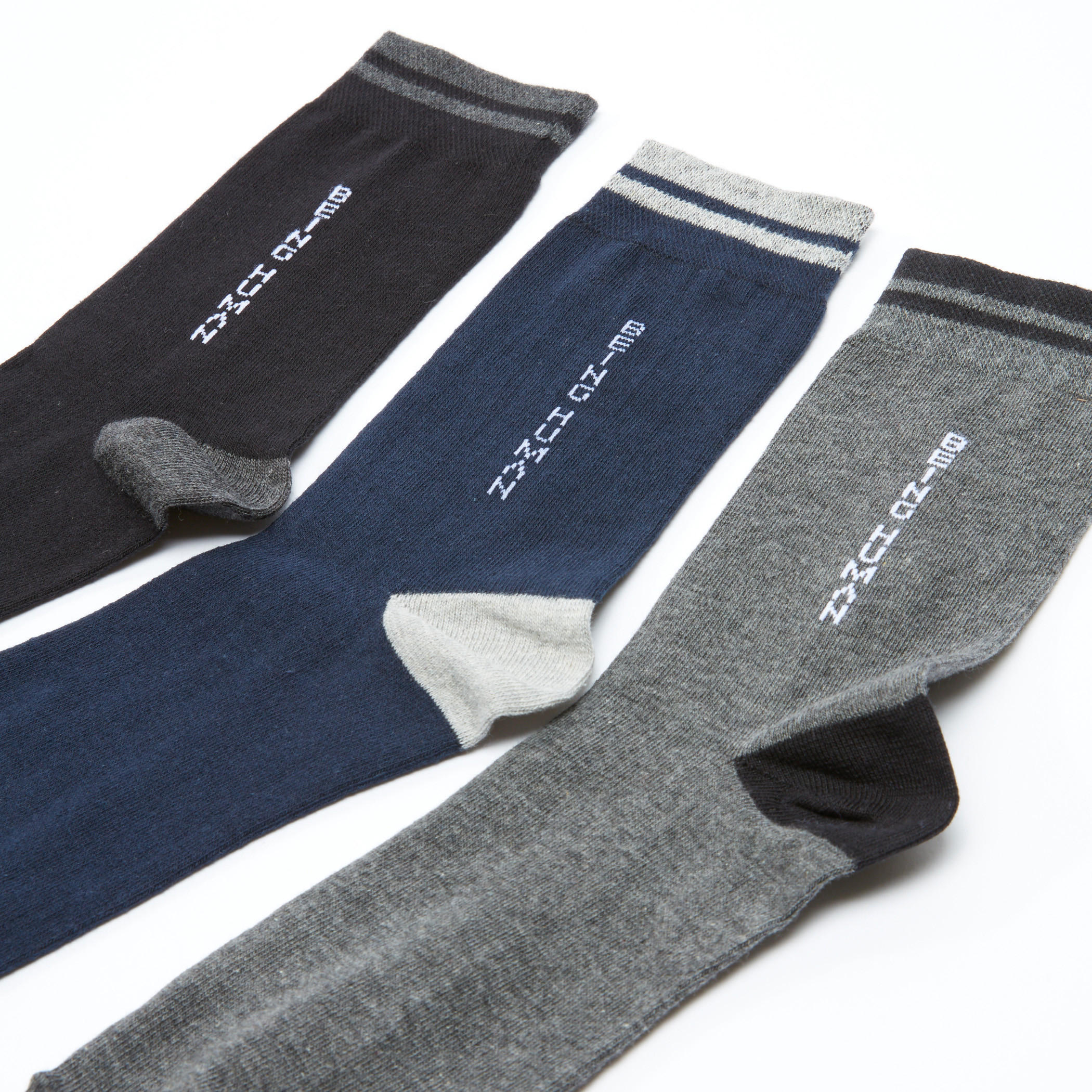 جوارب متوسطة الطول من بيينج هيومان-men-socks-image-3