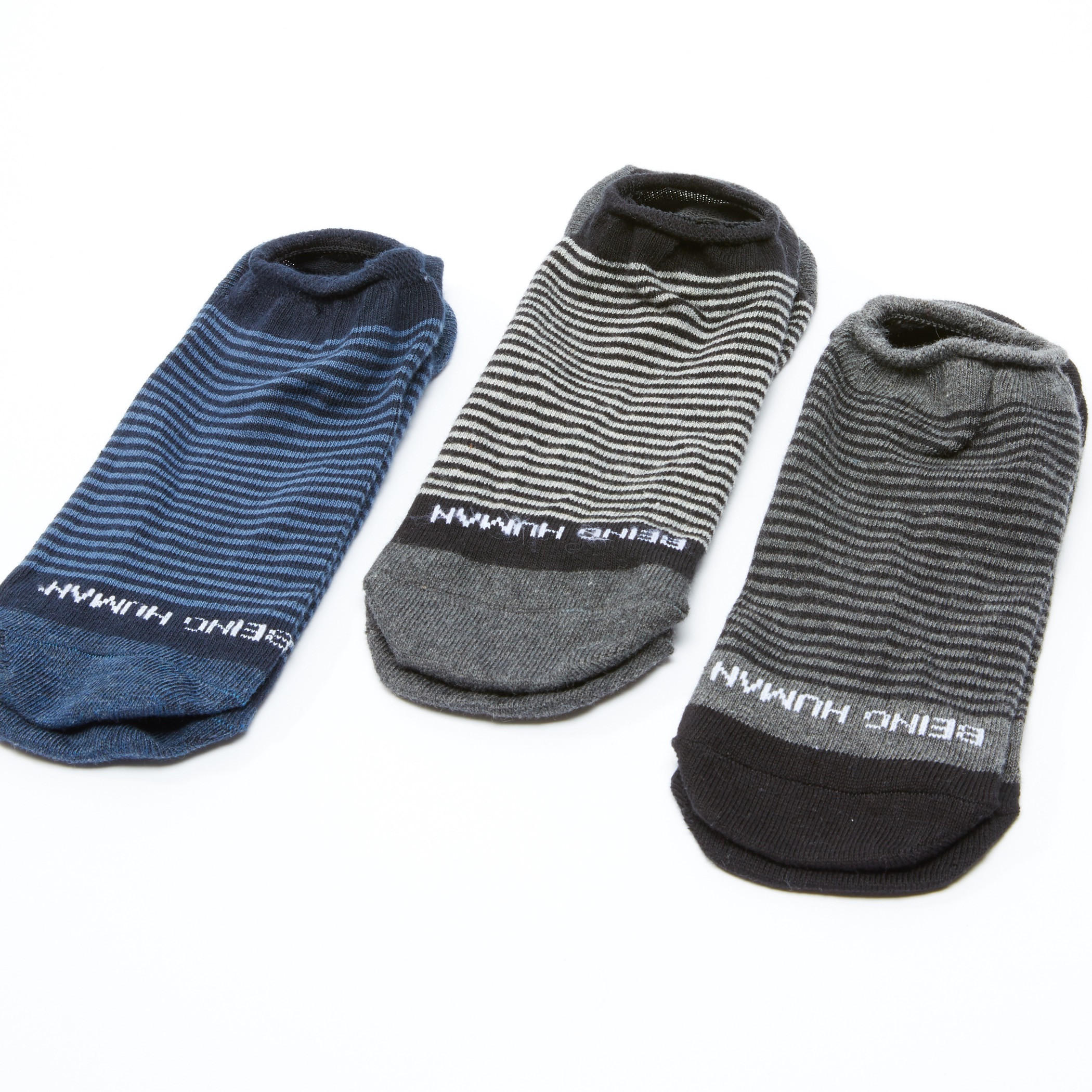 جوارب مقلّمة بطول الكاحل من بيينج هيومان-men-socks-image-2