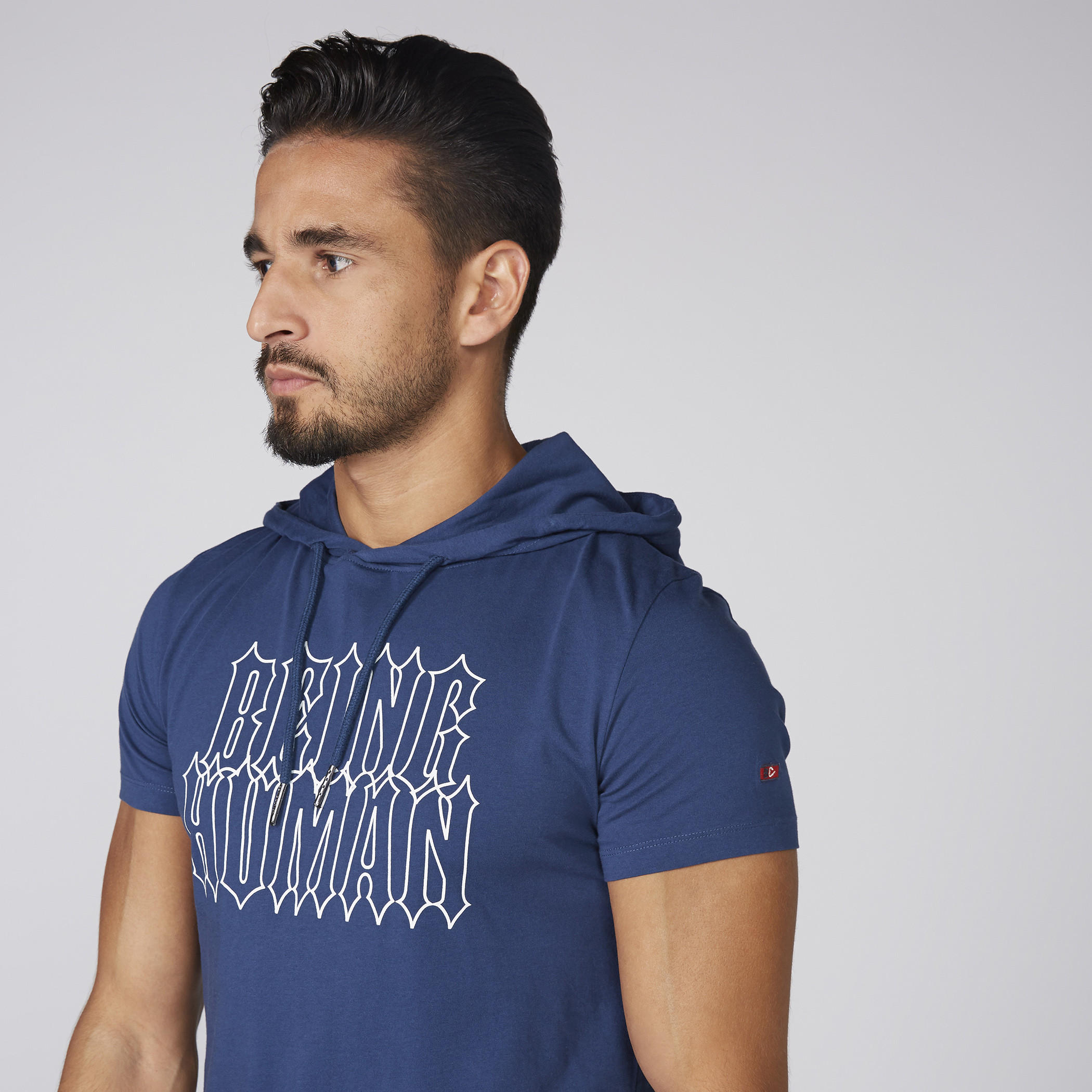 تيشيرت بأكمام قصيرة وقبعة وطبعات بيينج هيومان-men-clothing-tshirtsandpolos-tshirts-image-1