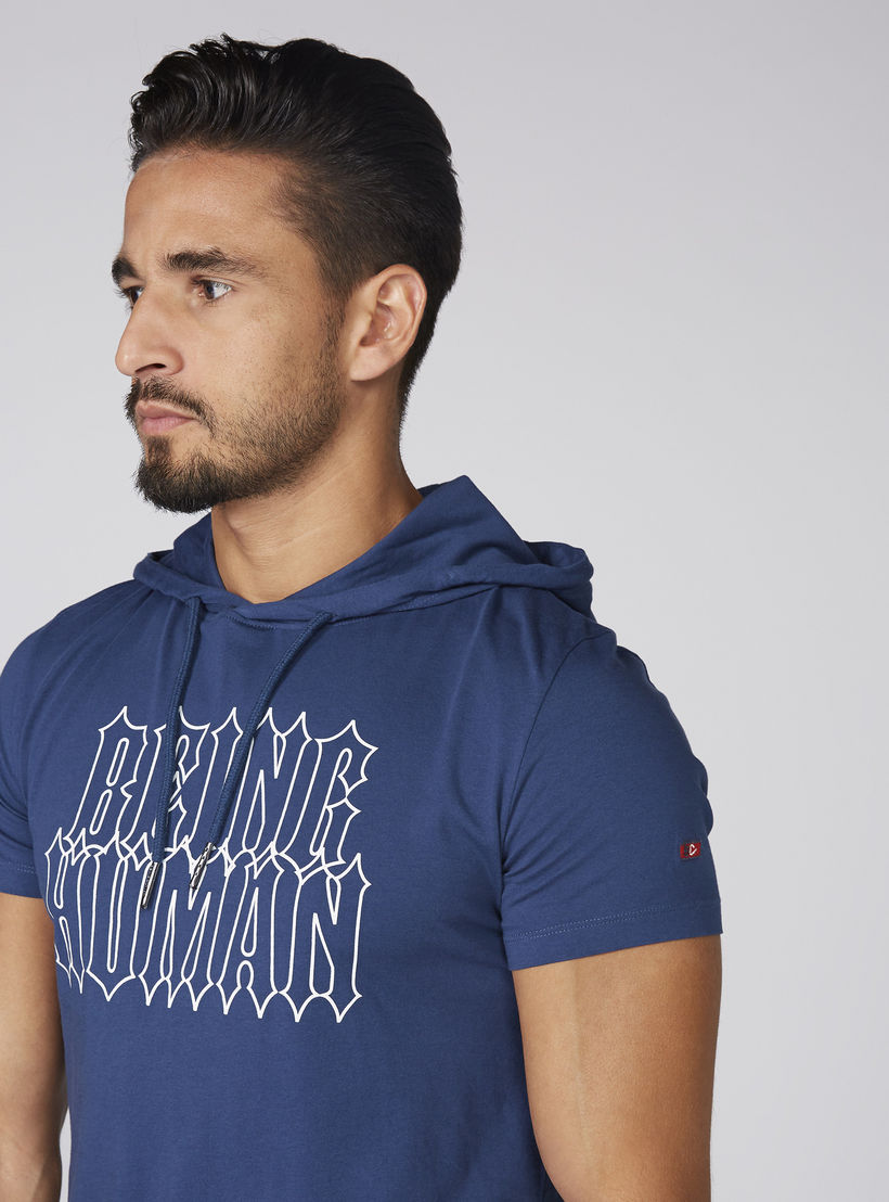 تيشيرت بأكمام قصيرة وقبعة وطبعات بيينج هيومان-men-clothing-tshirtsandpolos-tshirts-image-1