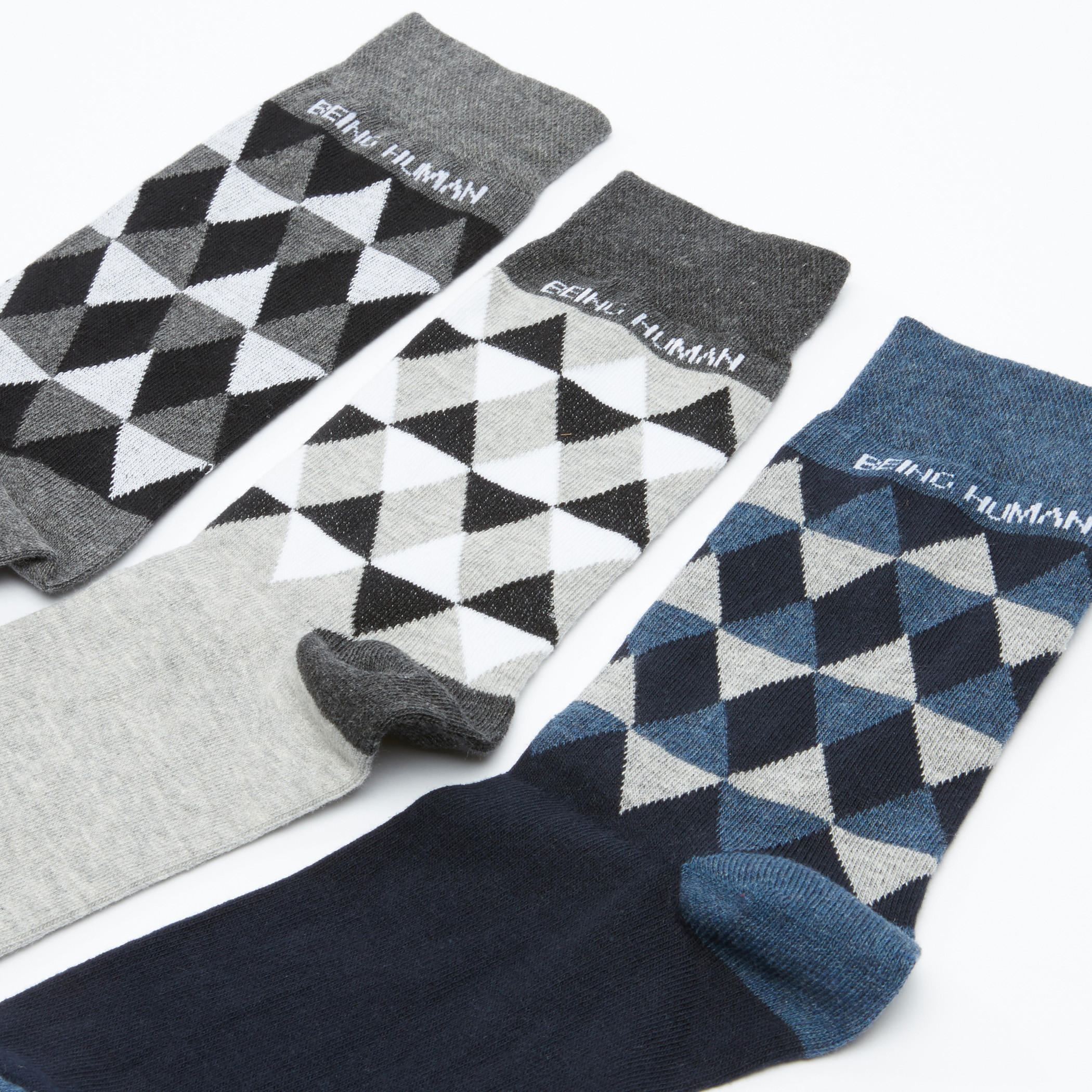 جوارب متوسطة الطول بطبعات بيينج هيومان - طقم من 3 أزواج-men-socks-image-2