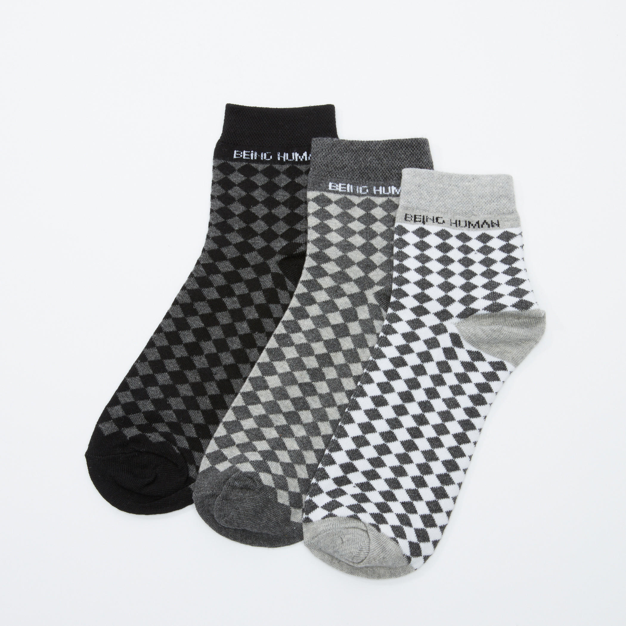 جوارب بطول الكاحل وطبعات بيينج هيومان - طقم من 3 أزواج-men-socks-image-1