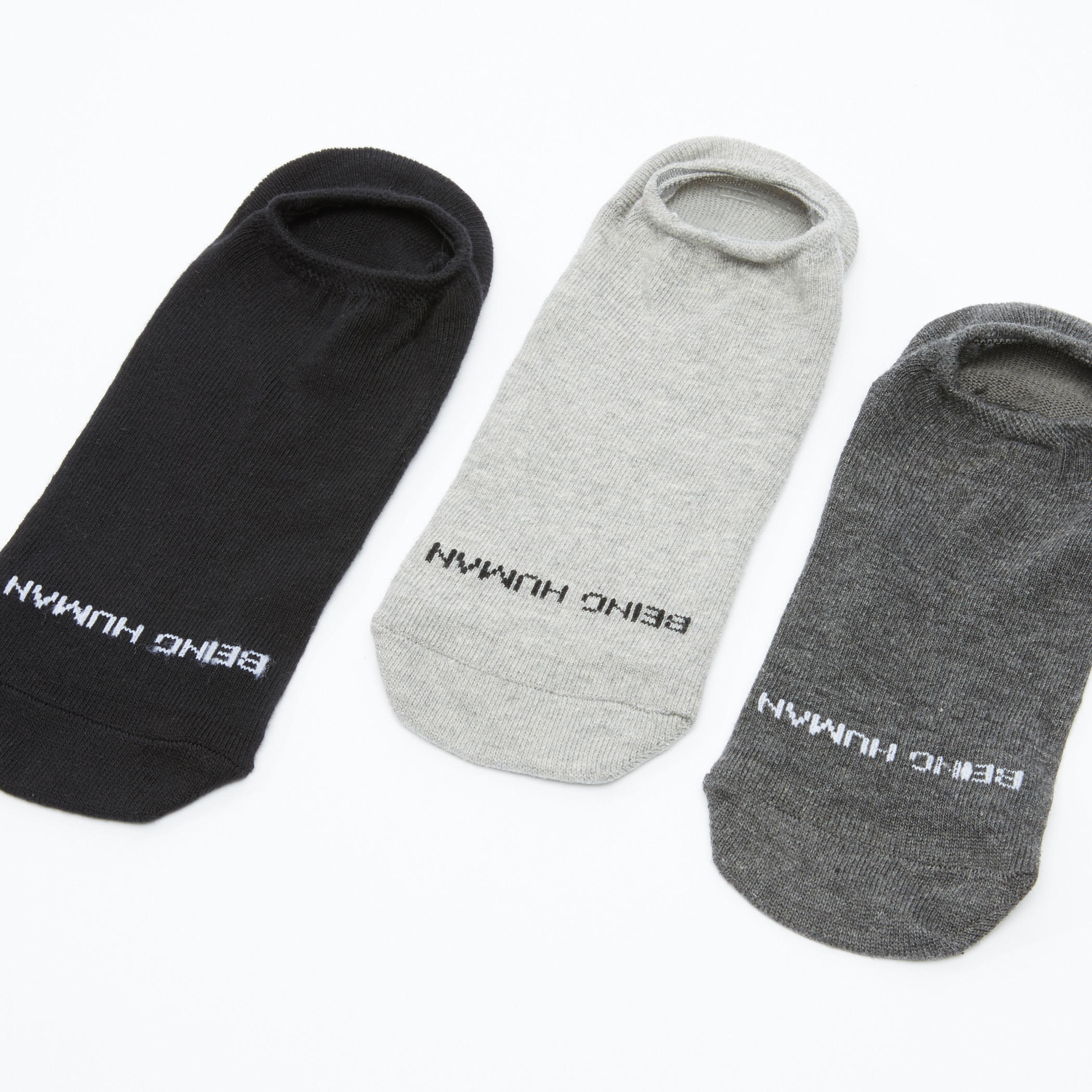 جوارب غير مرئية بطبعات بيينج هيومان - طقم من 3 أزواج-men-socks-image-1