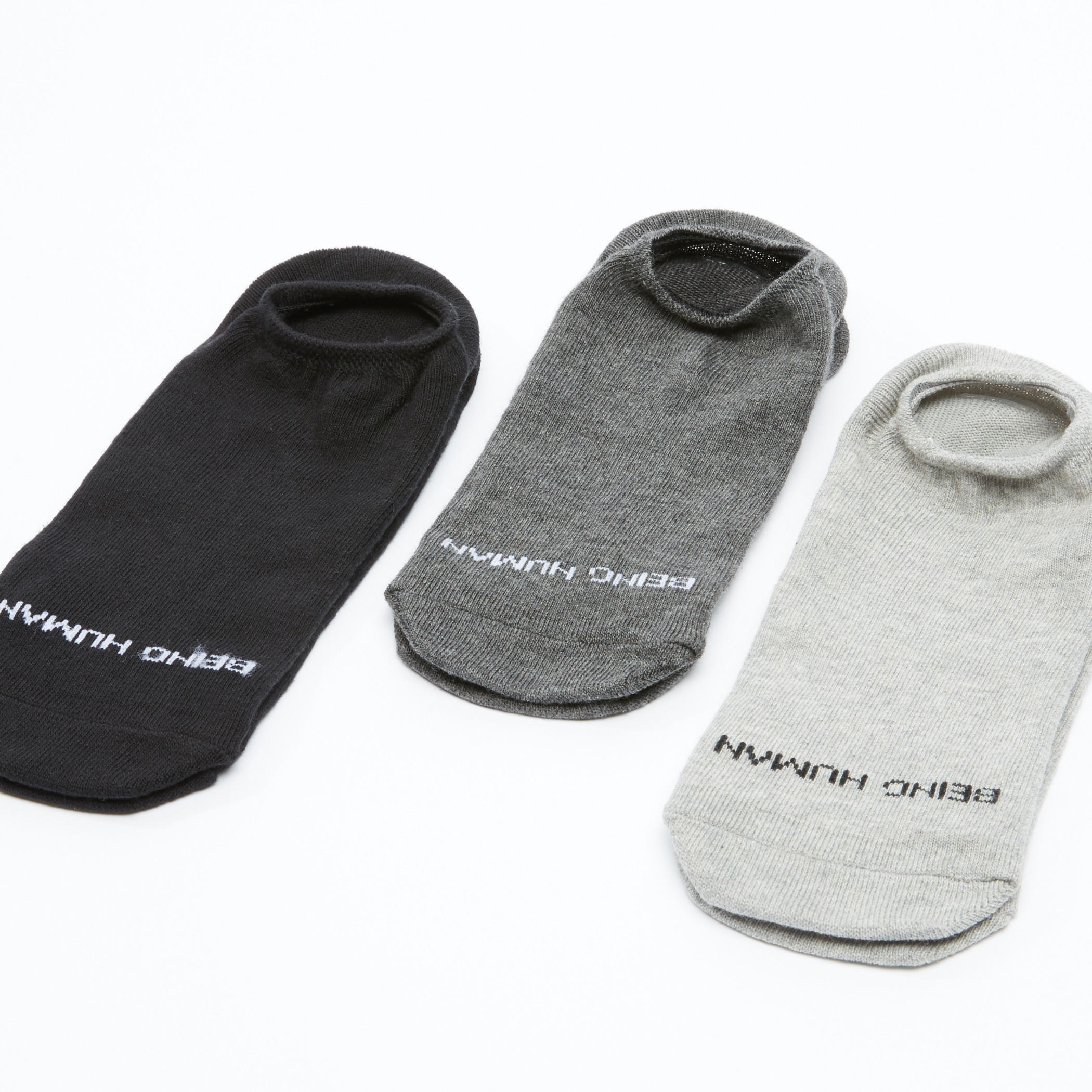 جوارب غير مرئية بطبعات بيينج هيومان - طقم من 3 أزواج-men-socks-image-3