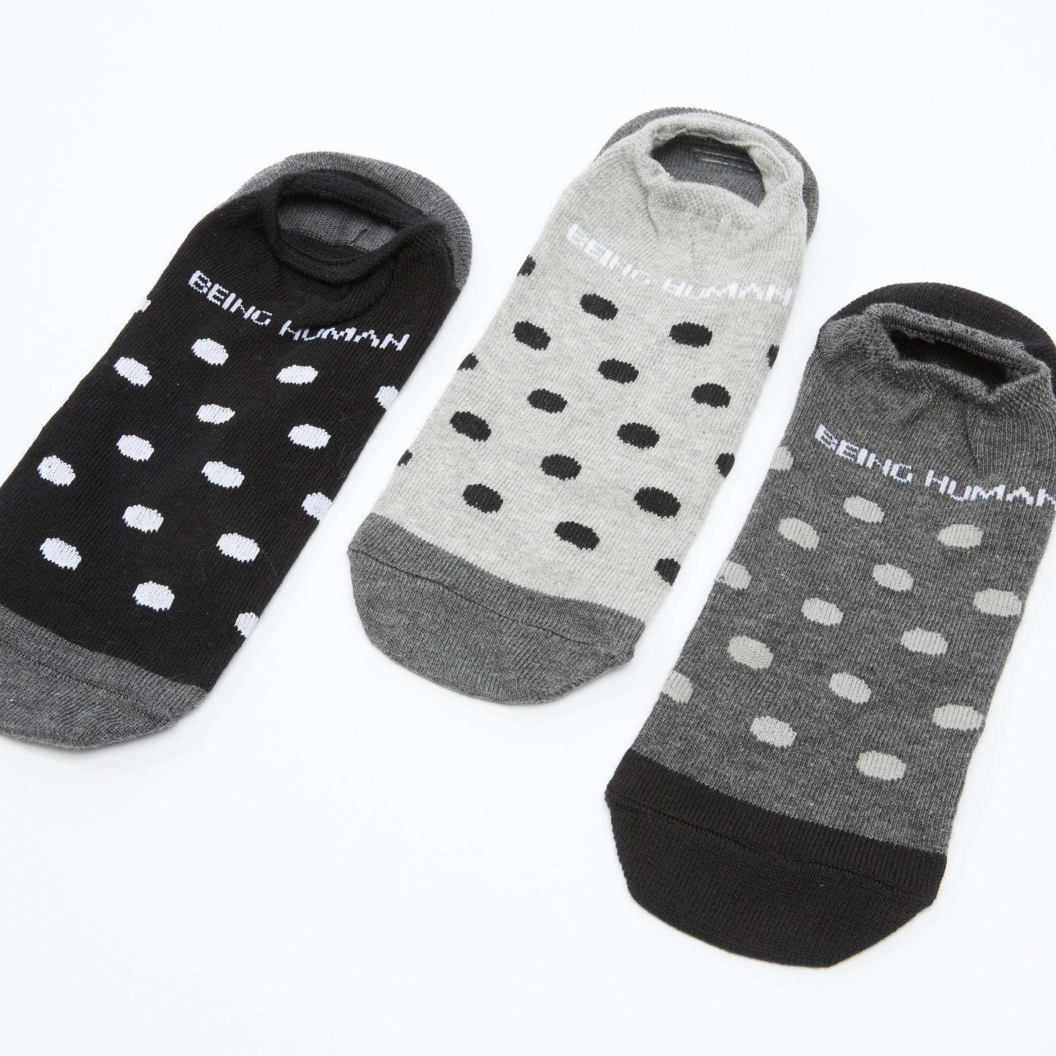 جوارب غير مرئية بطبعات بيينج هيومان - طقم من 3 أزواج-men-socks-image-1