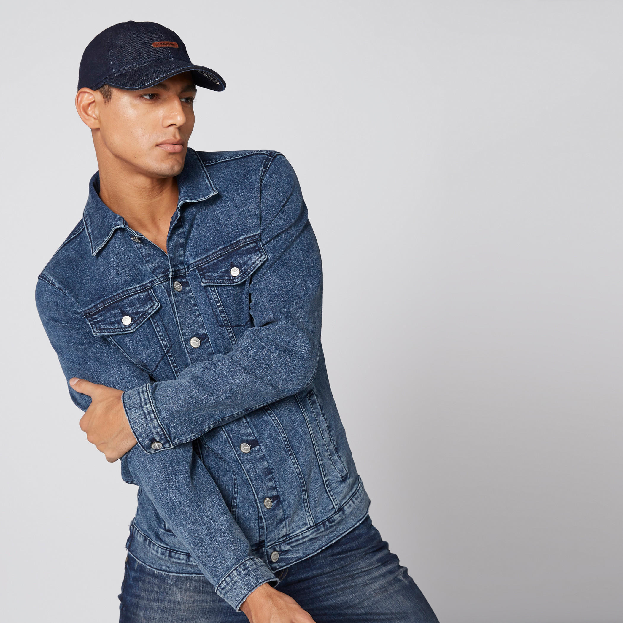 كاب بإغلاق عملي من بيينج هيومن-men-caps-image-2